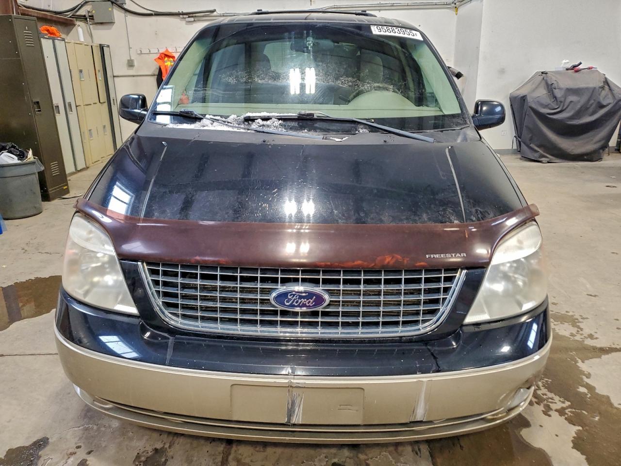 2004 Ford Freestar Sel Black vin: 2FMZA562X4BB02660