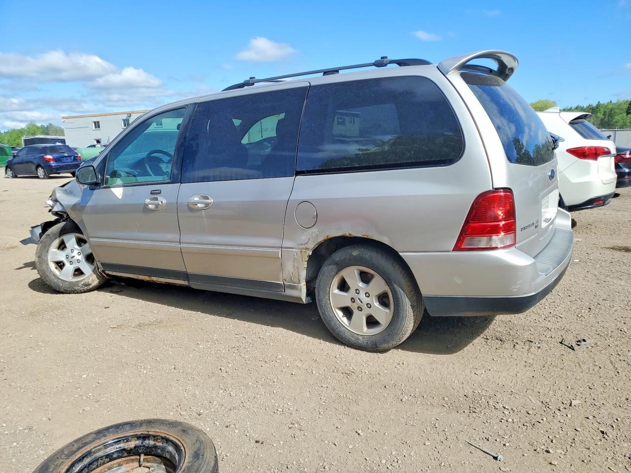 2004 Ford Freestar Ses Silver vin: 2FMZA57264BB09507
