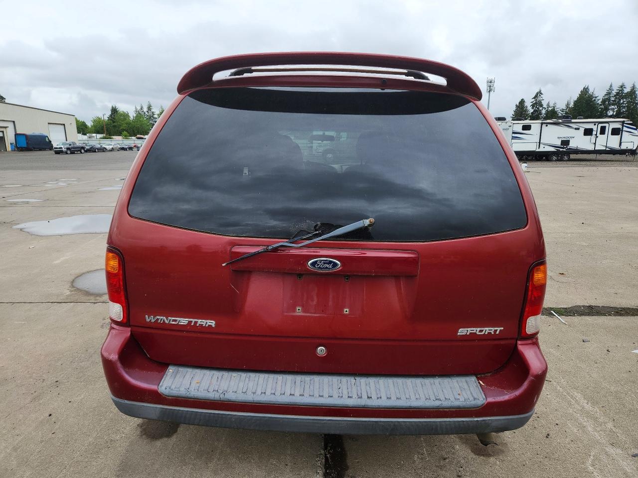 2003 Ford Windstar Sport Red vin: 2FMZA57403BA30379