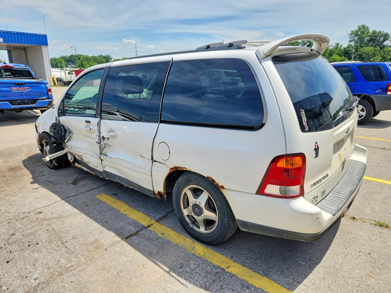 2002 Ford Windstar Sport White vin: 2FMZA57422BB85305