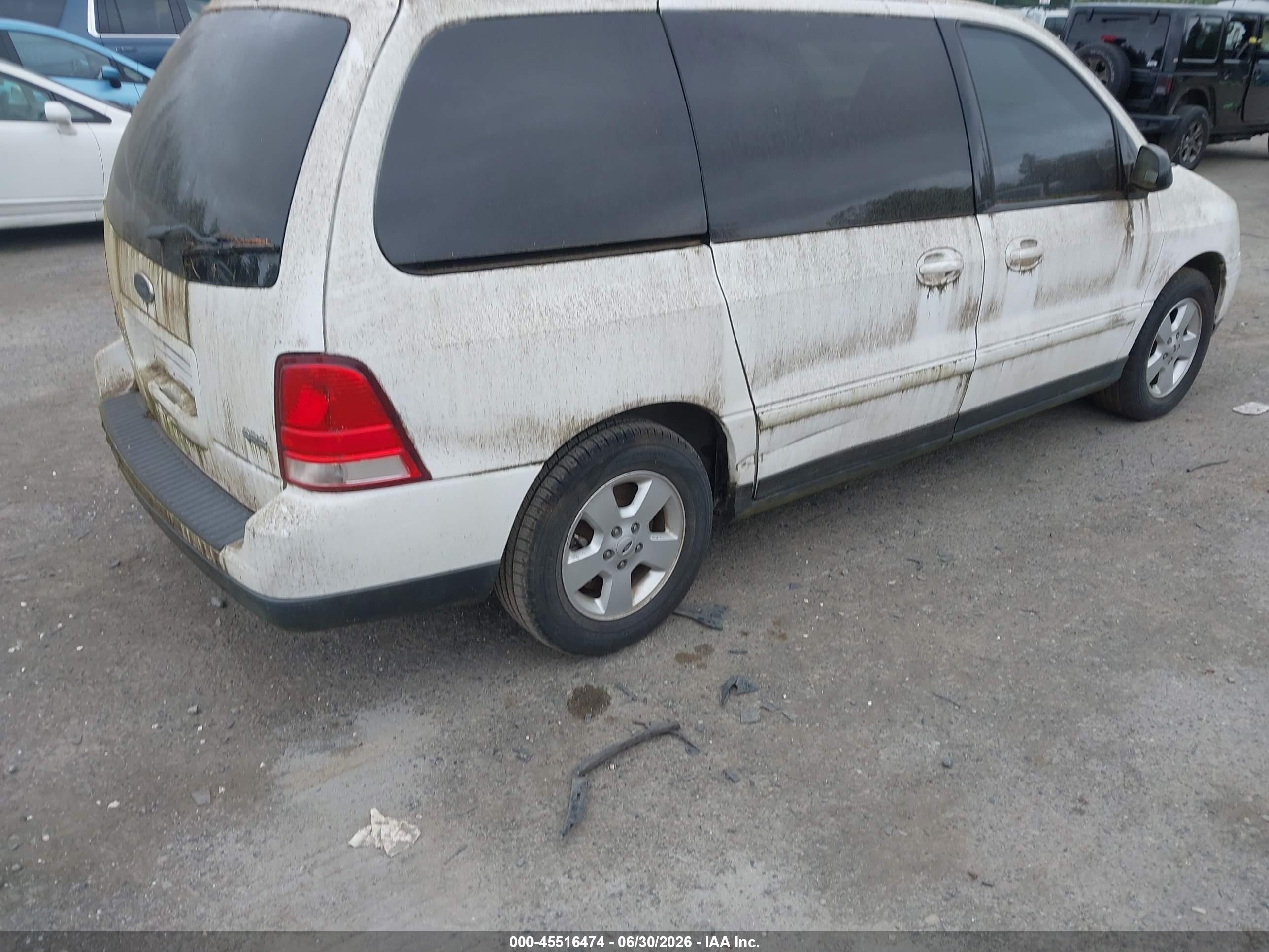 2004 Ford Freestar Ses White vin: 2FMZA57604BA56726