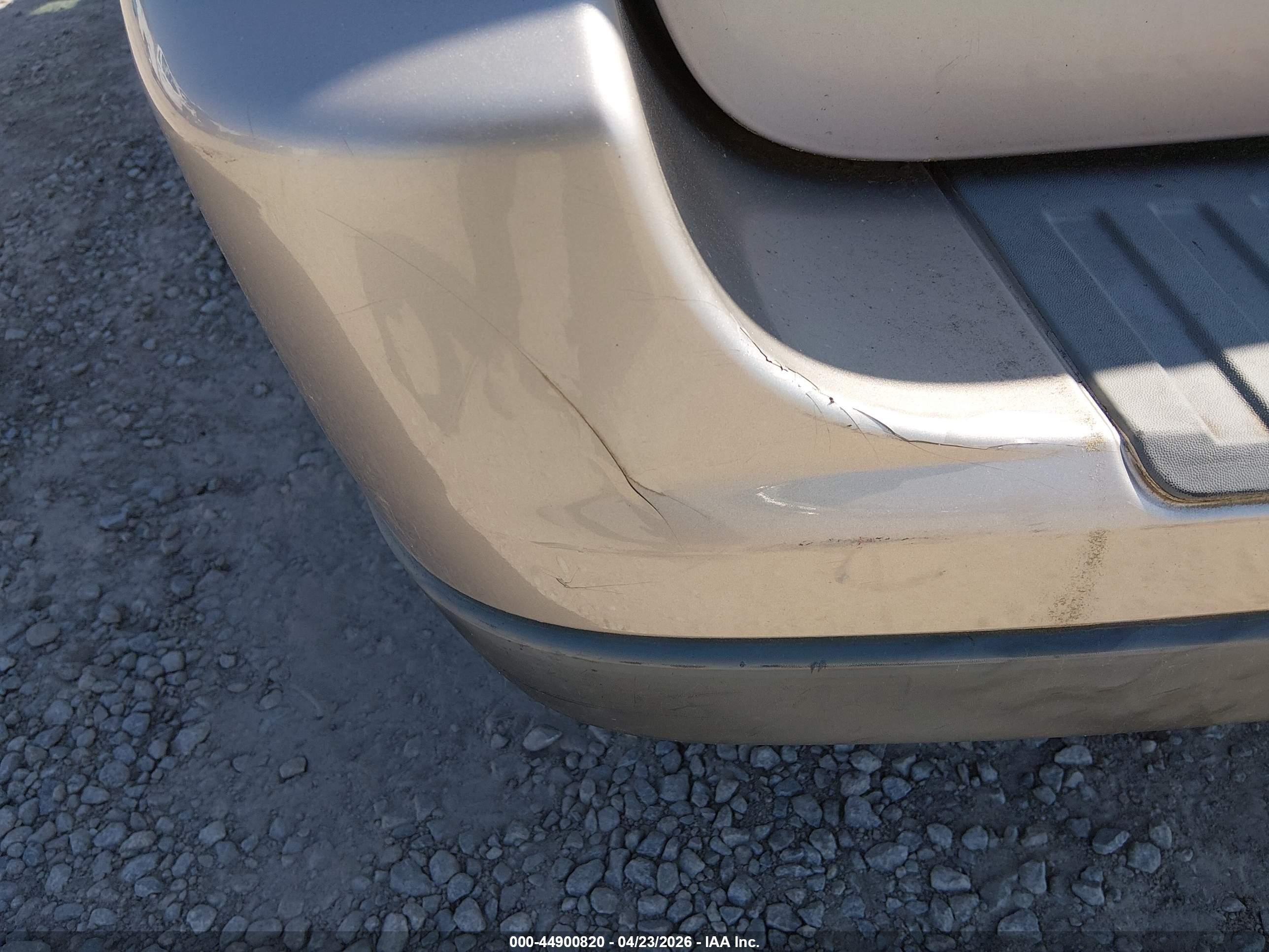 2004 Ford Freestar Ses Silver vin: 2FMZA57604BA97552