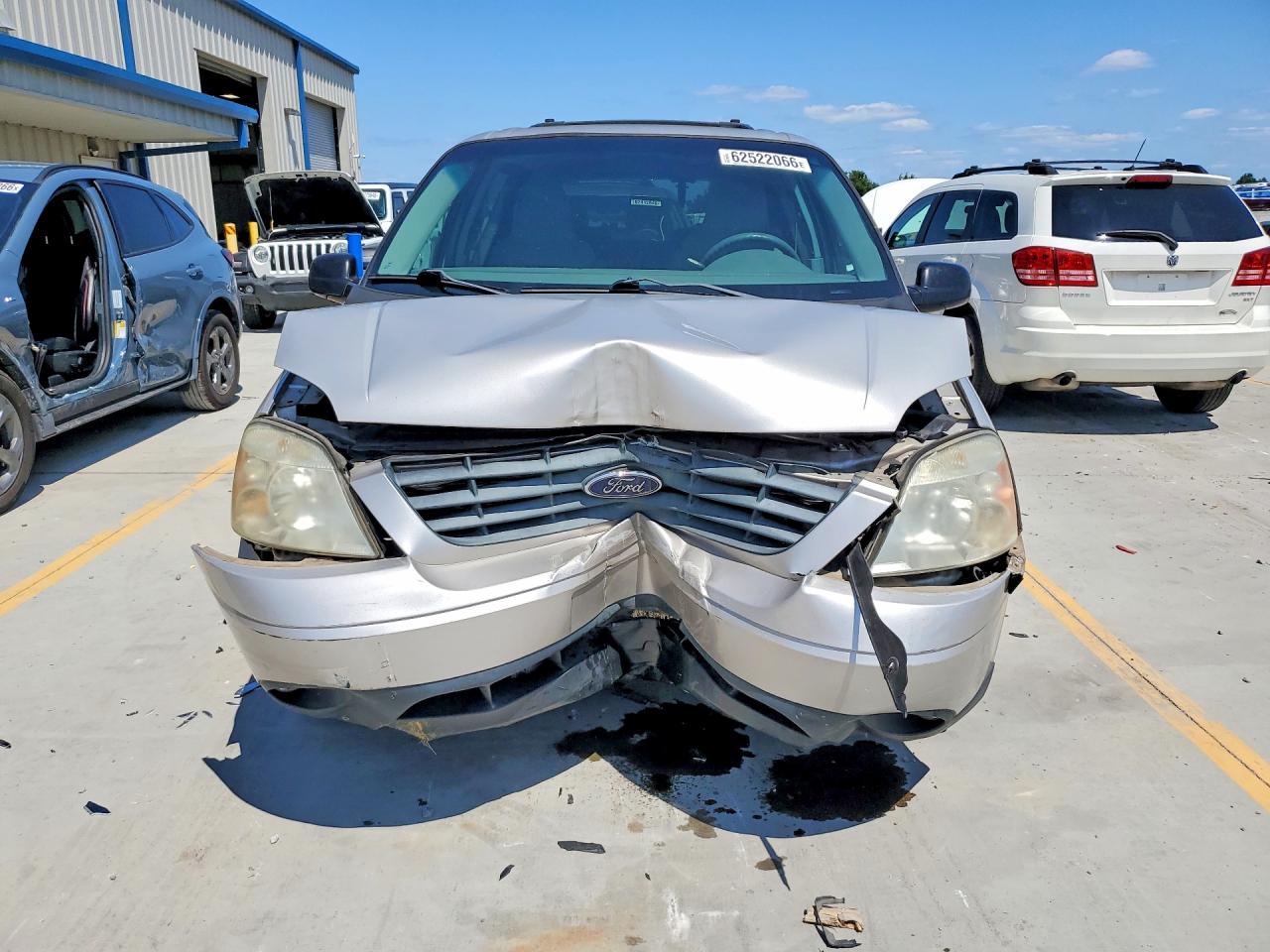 2005 Ford Freestar Ses Серебряный vin: 2FMZA57645BA57220