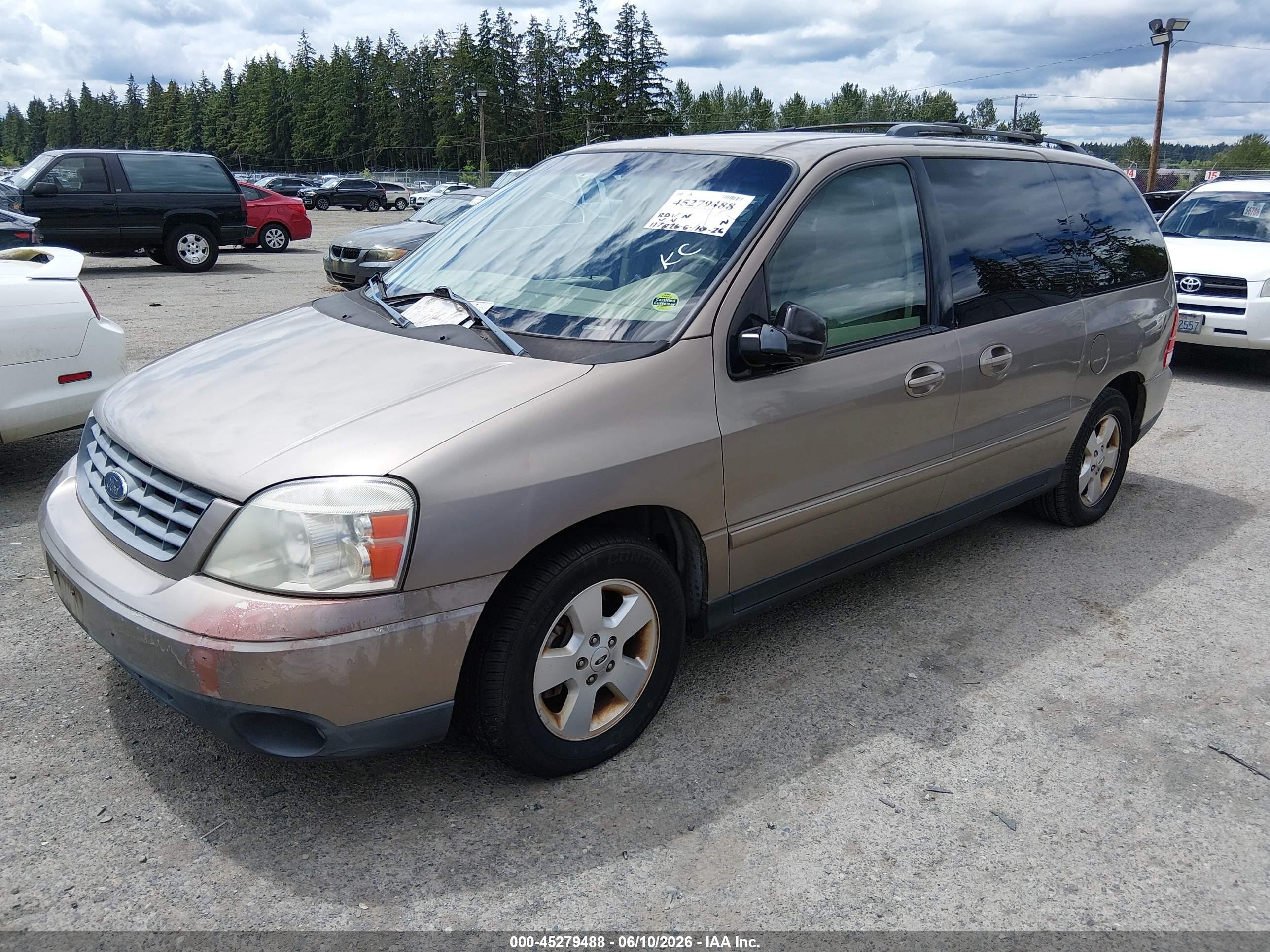 2004 Ford Freestar Ses Dark Brown vin: 2FMZA57684BA97945