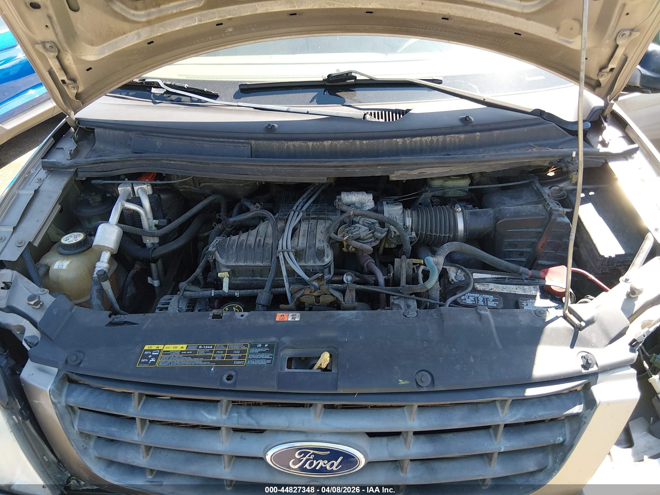2004 Ford Freestar Ses Gold vin: 2FMZA57694BA55252