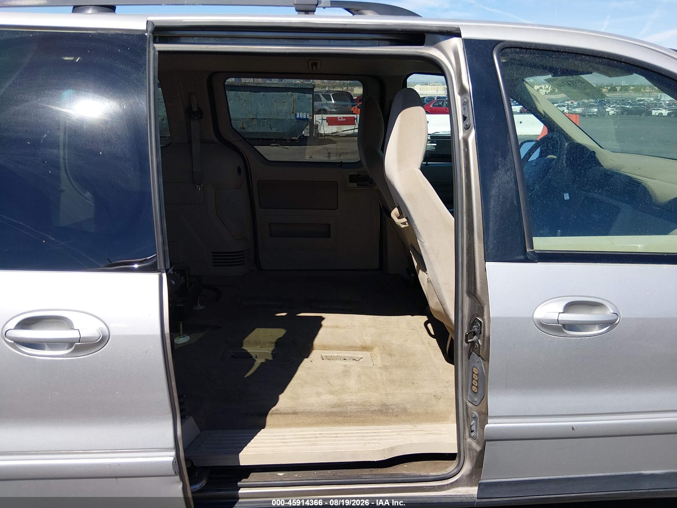 2004 Ford Freestar Ses Gray vin: 2FMZA57694BB04398