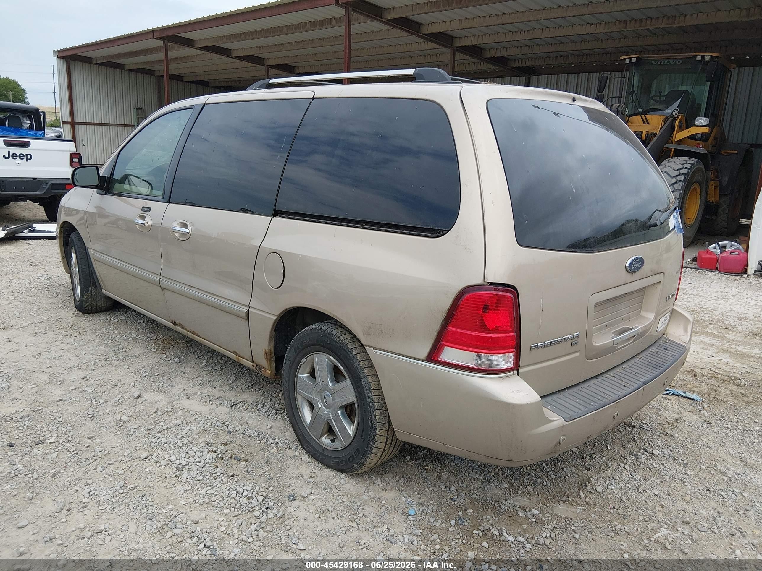 2007 Ford Freestar Limited Gold vin: 2FMZA58207BA14539