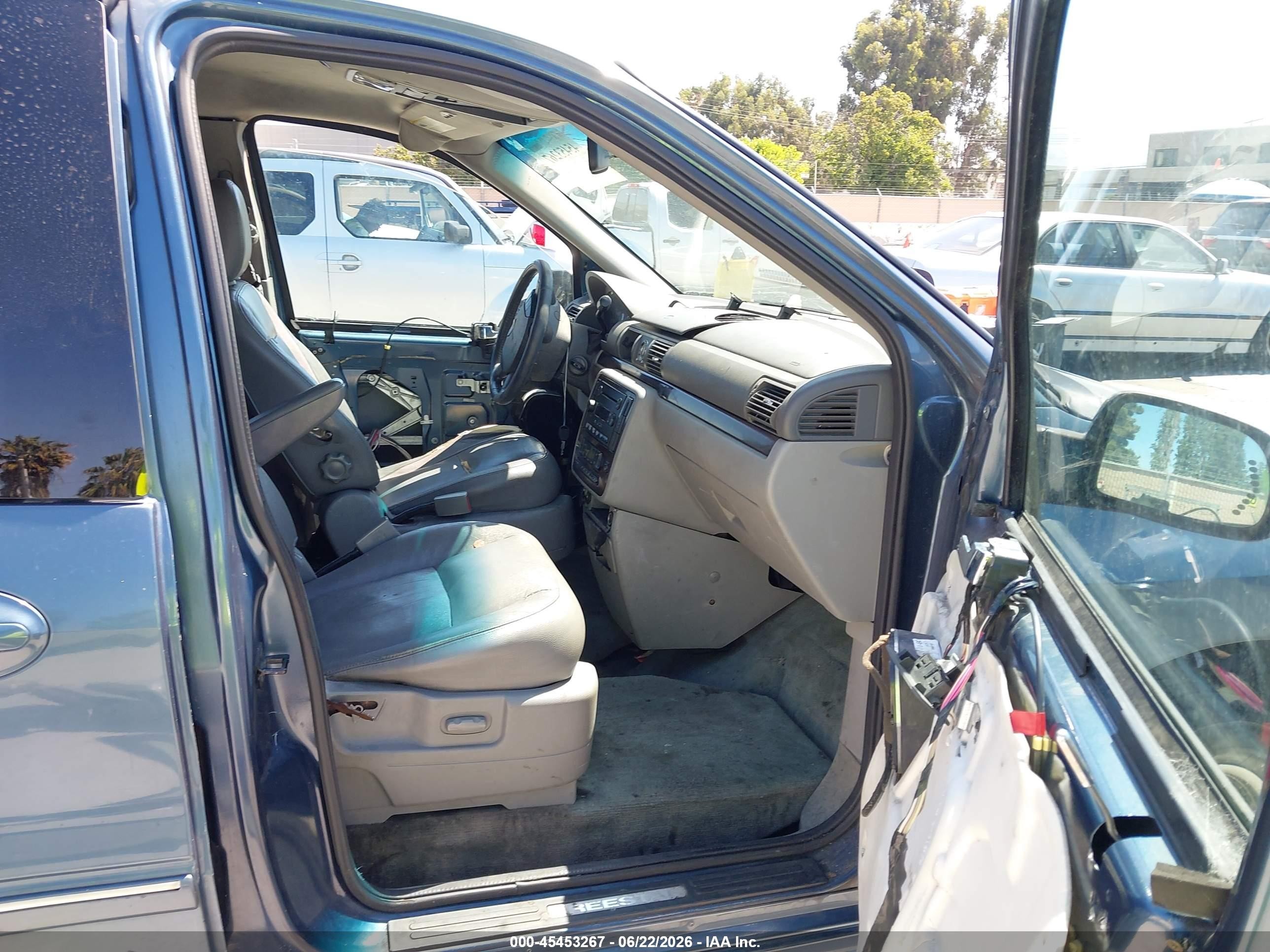 2006 Ford Freestar Limited Blue vin: 2FMZA58236BA48442