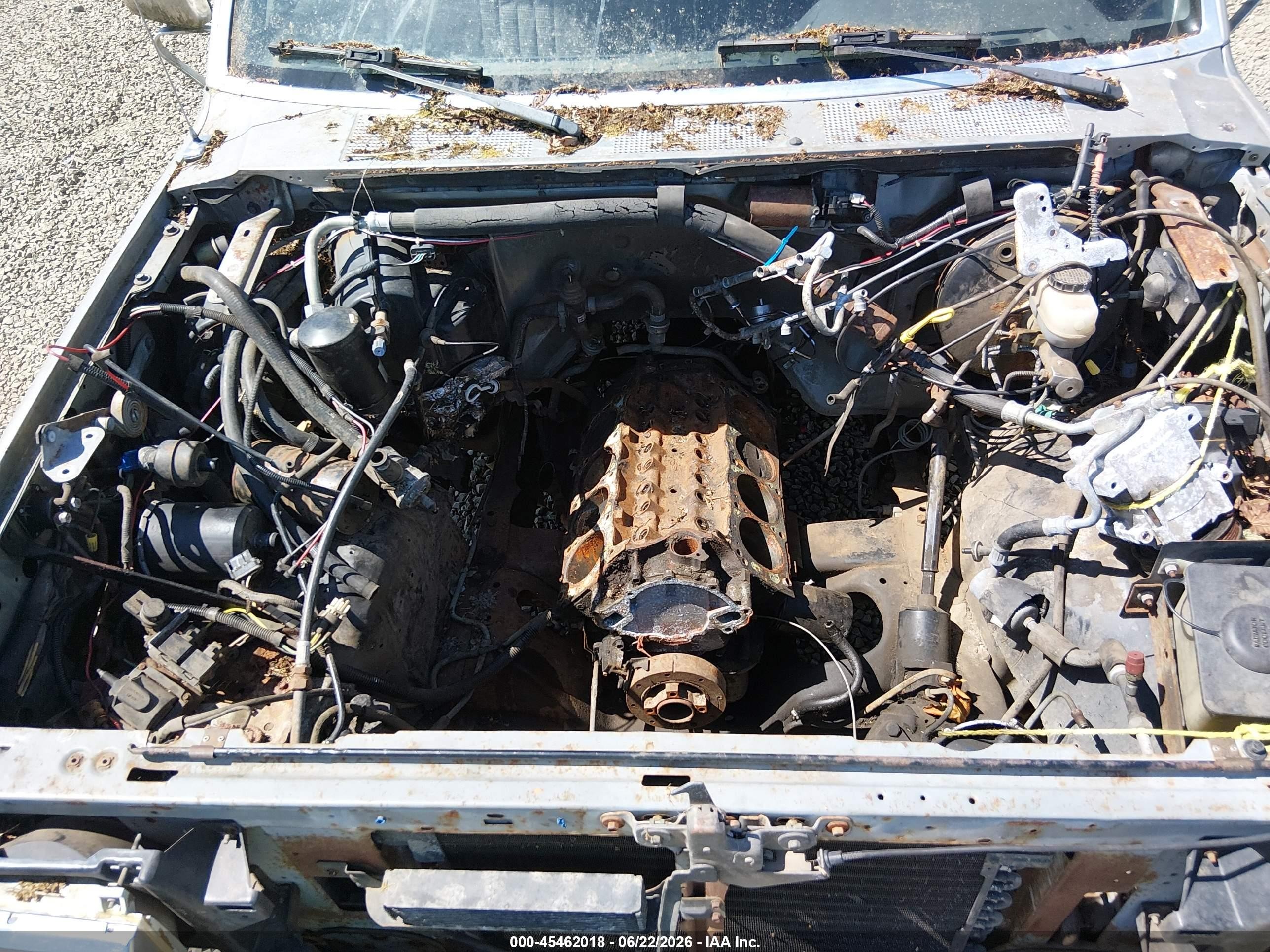 1990 Ford F150   Gray vin: 2FTDF15N2LCA75015