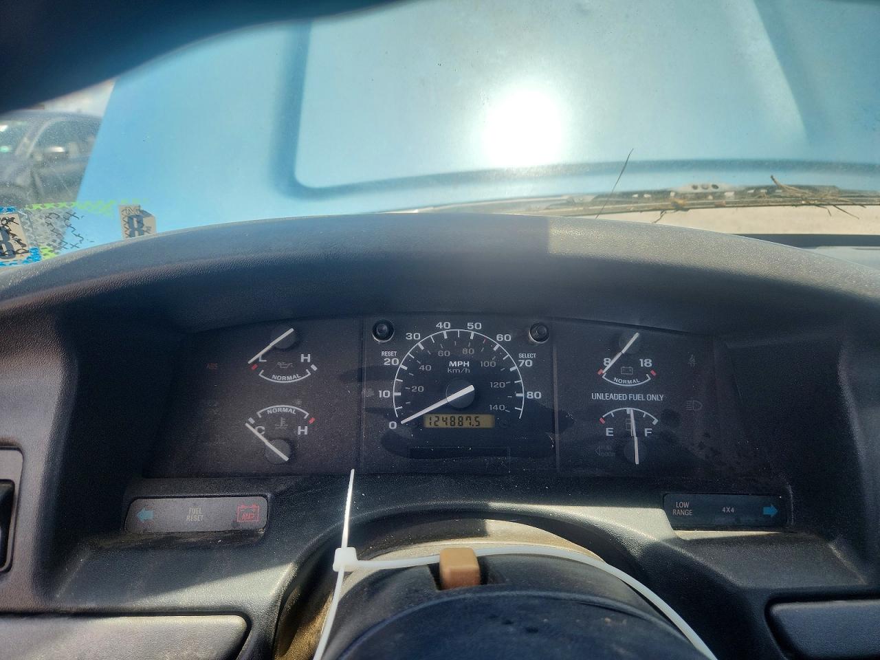 1993 Ford F-150 Blue vin: 2FTDF15N4PCB03502