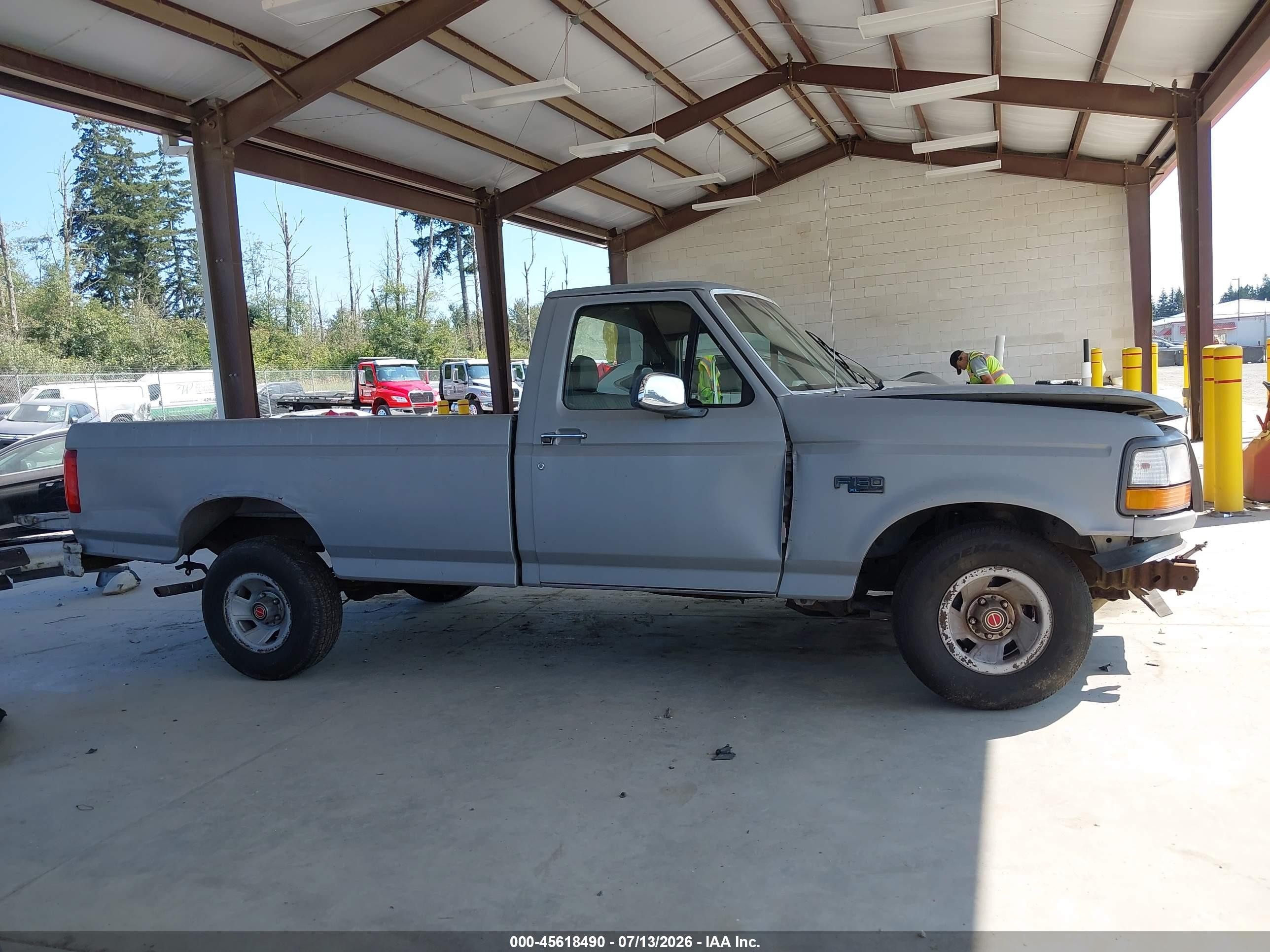 1993 Ford F150 Gray vin: 2FTDF15Y9PCA61886