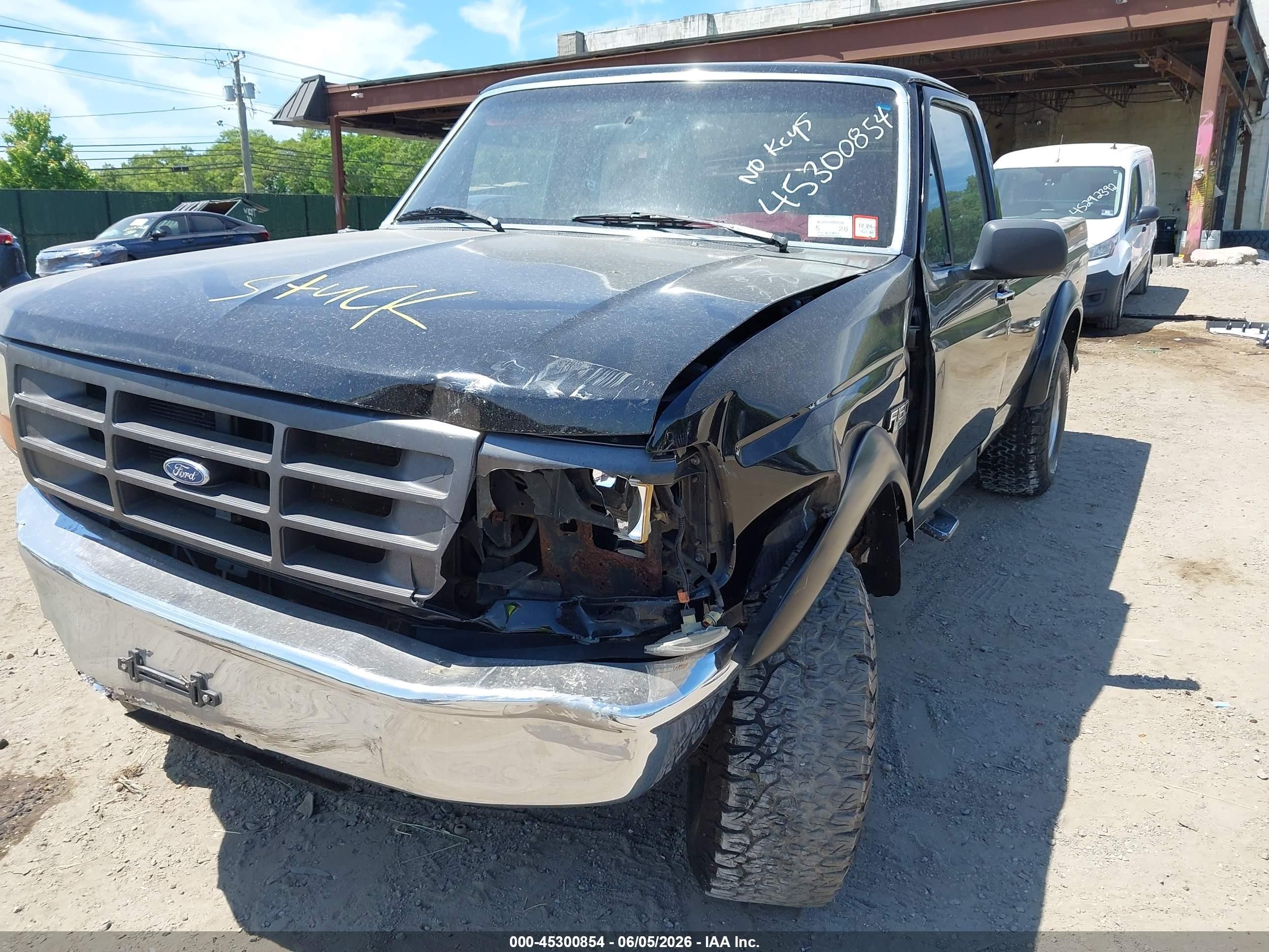 1996 Ford F150   Black vin: 2FTEF14N7TCA21358
