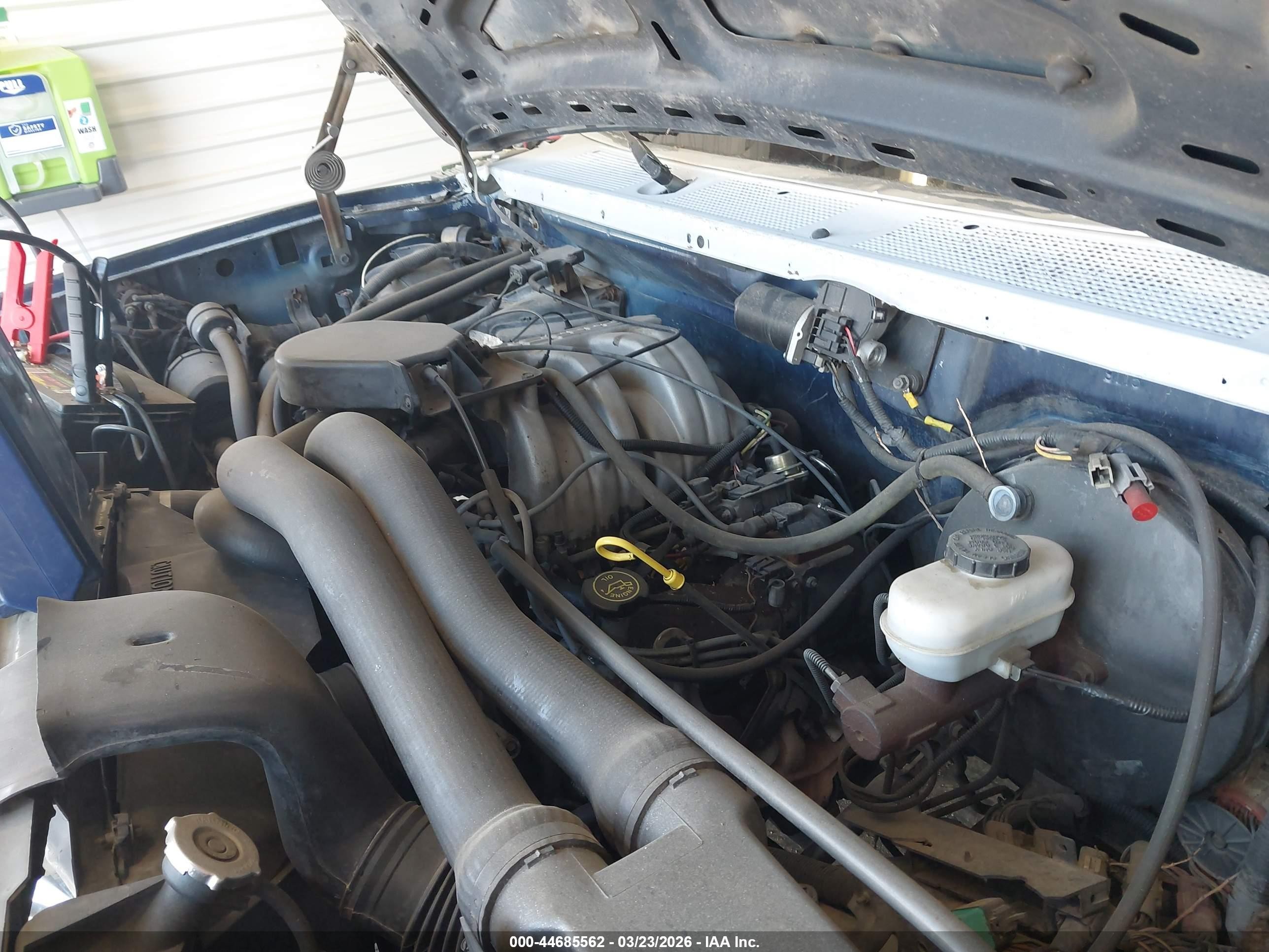1990 Ford F150   Dark Blue vin: 2FTEF14N9LCA59383