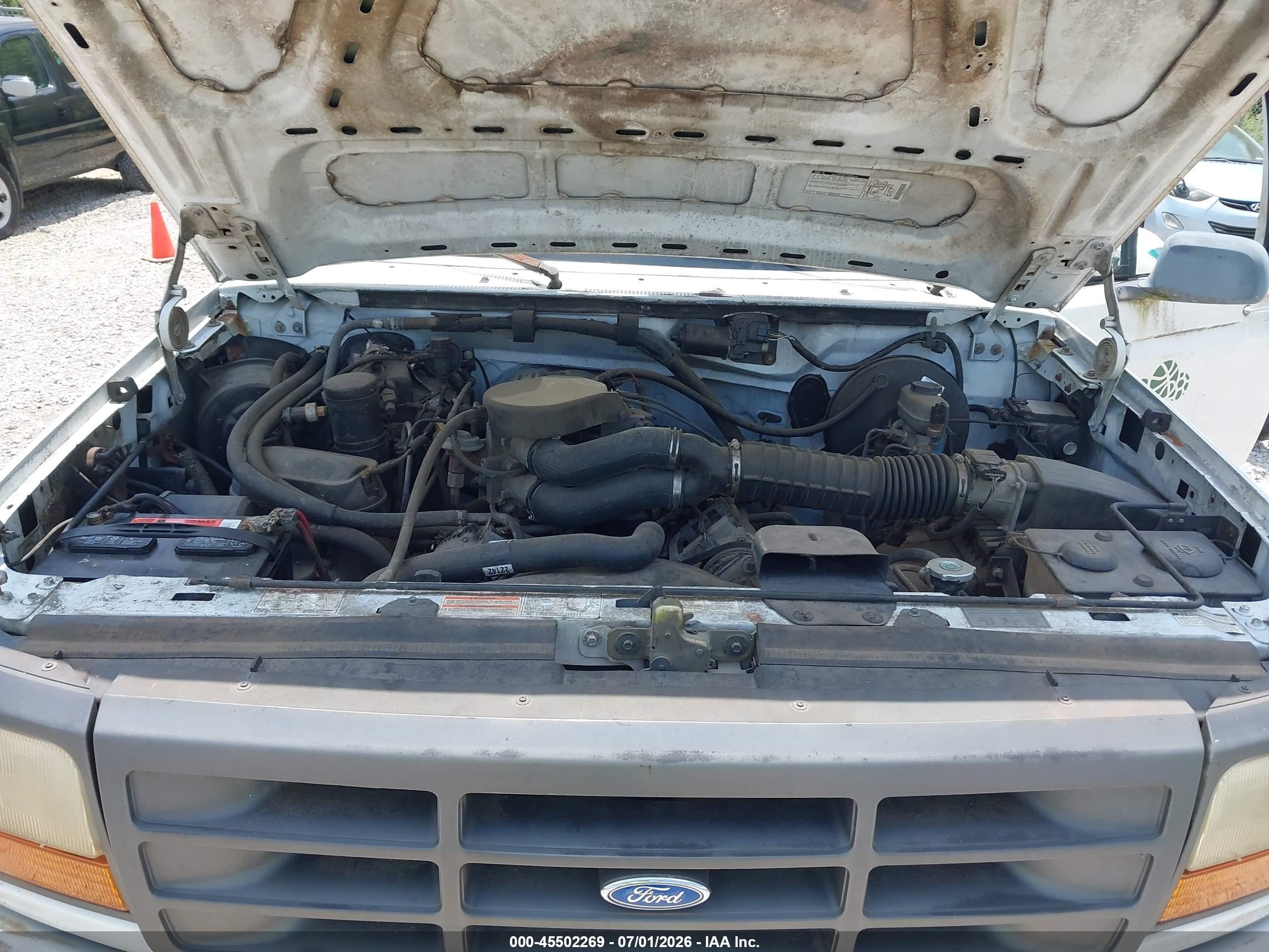 1996 Ford F150   White vin: 2FTEF15N2TCA37739