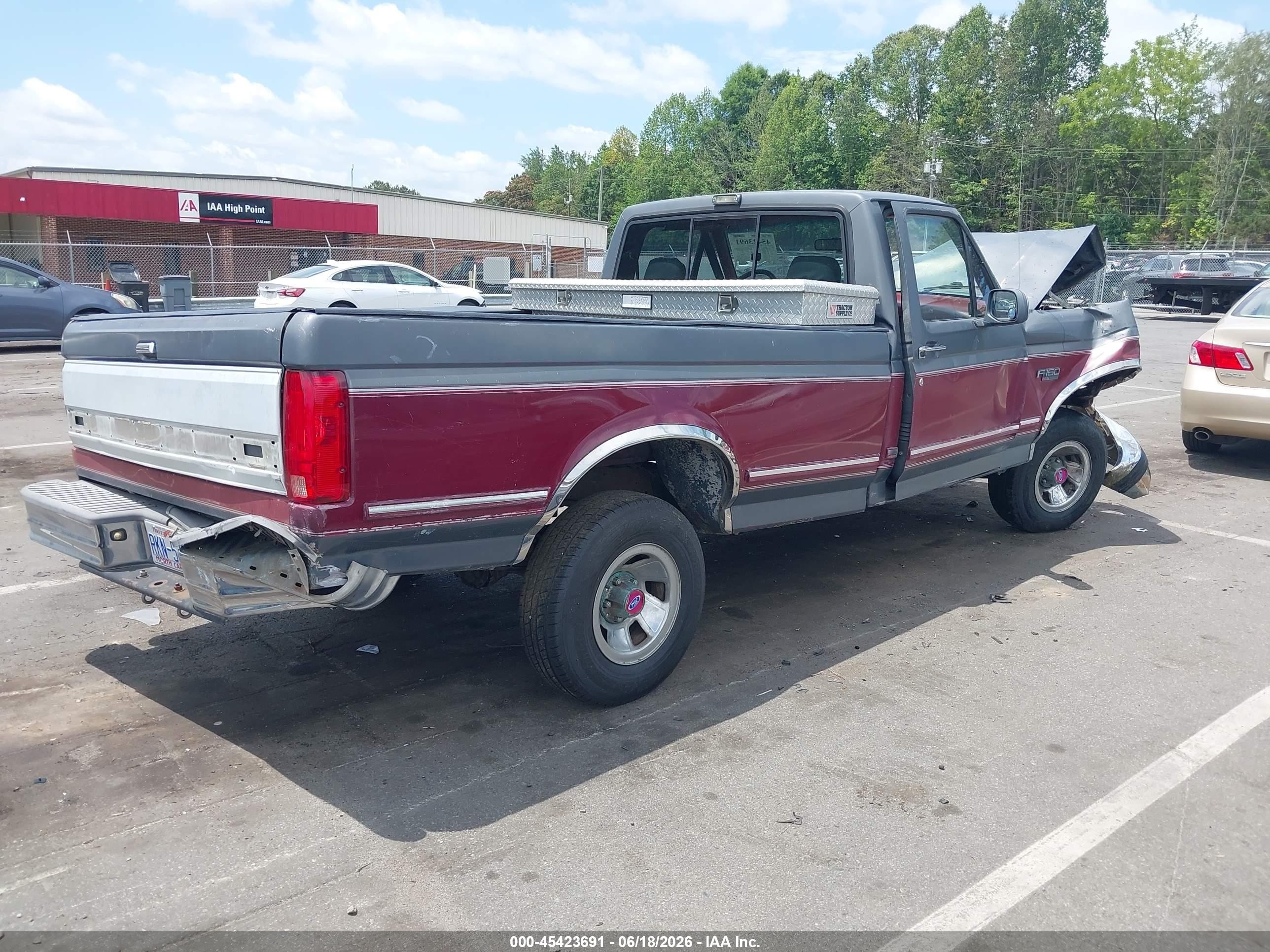 1993 Ford F150   Gray vin: 2FTEF15N4PCB04539