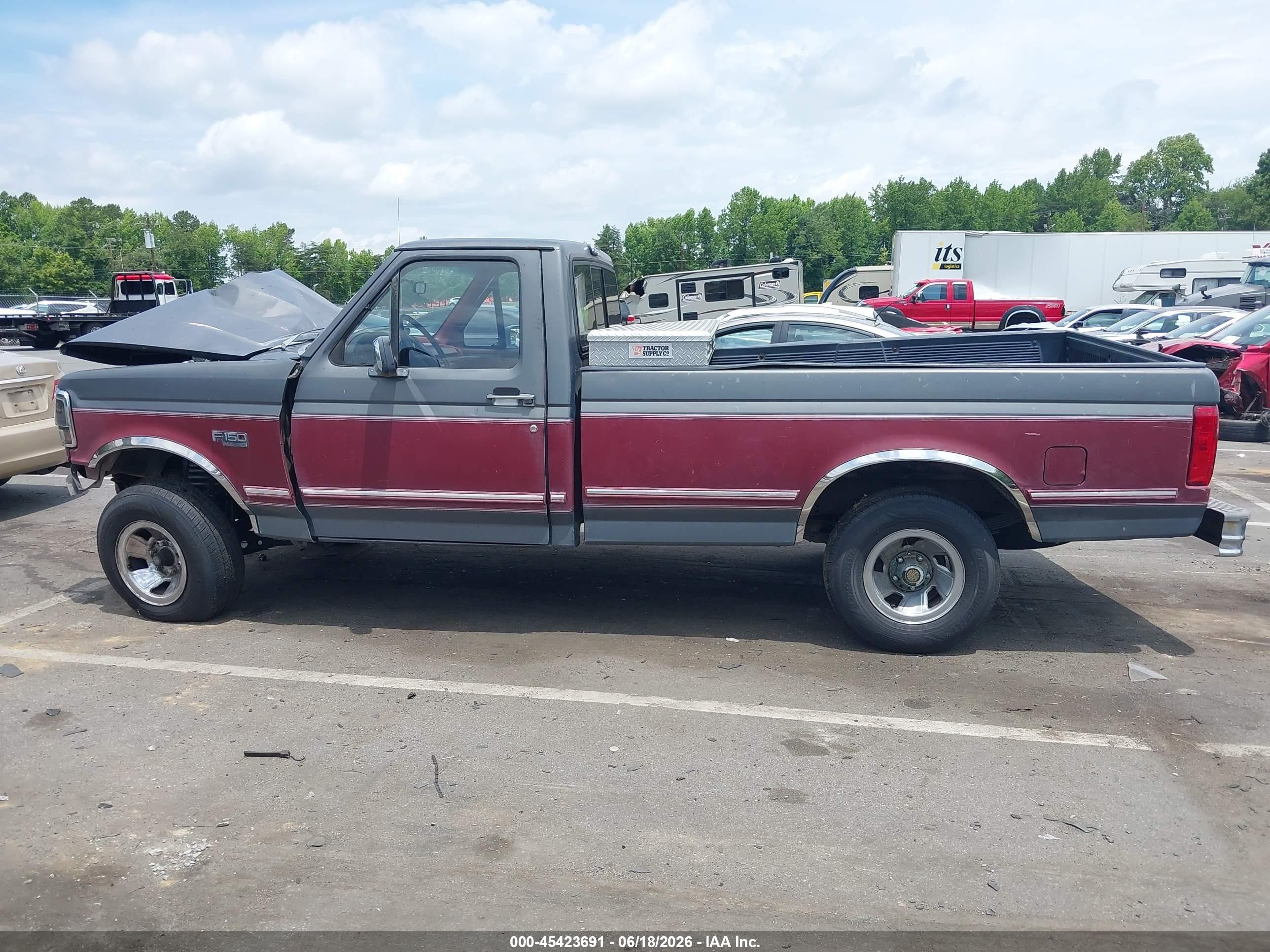 1993 Ford F150   Gray vin: 2FTEF15N4PCB04539