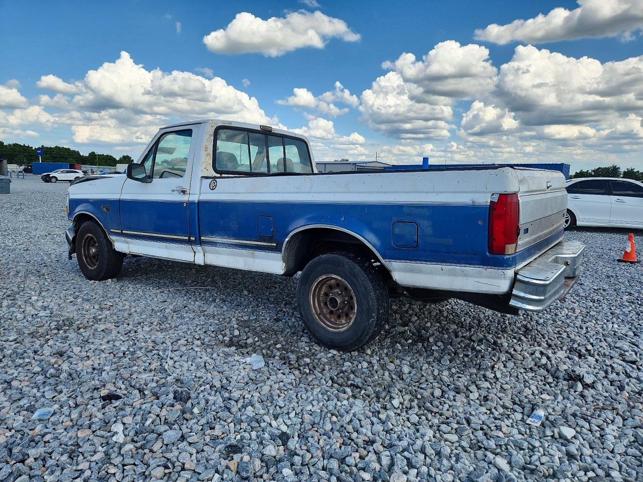 1993 Ford F150 White vin: 2FTEF15N9PCA64829