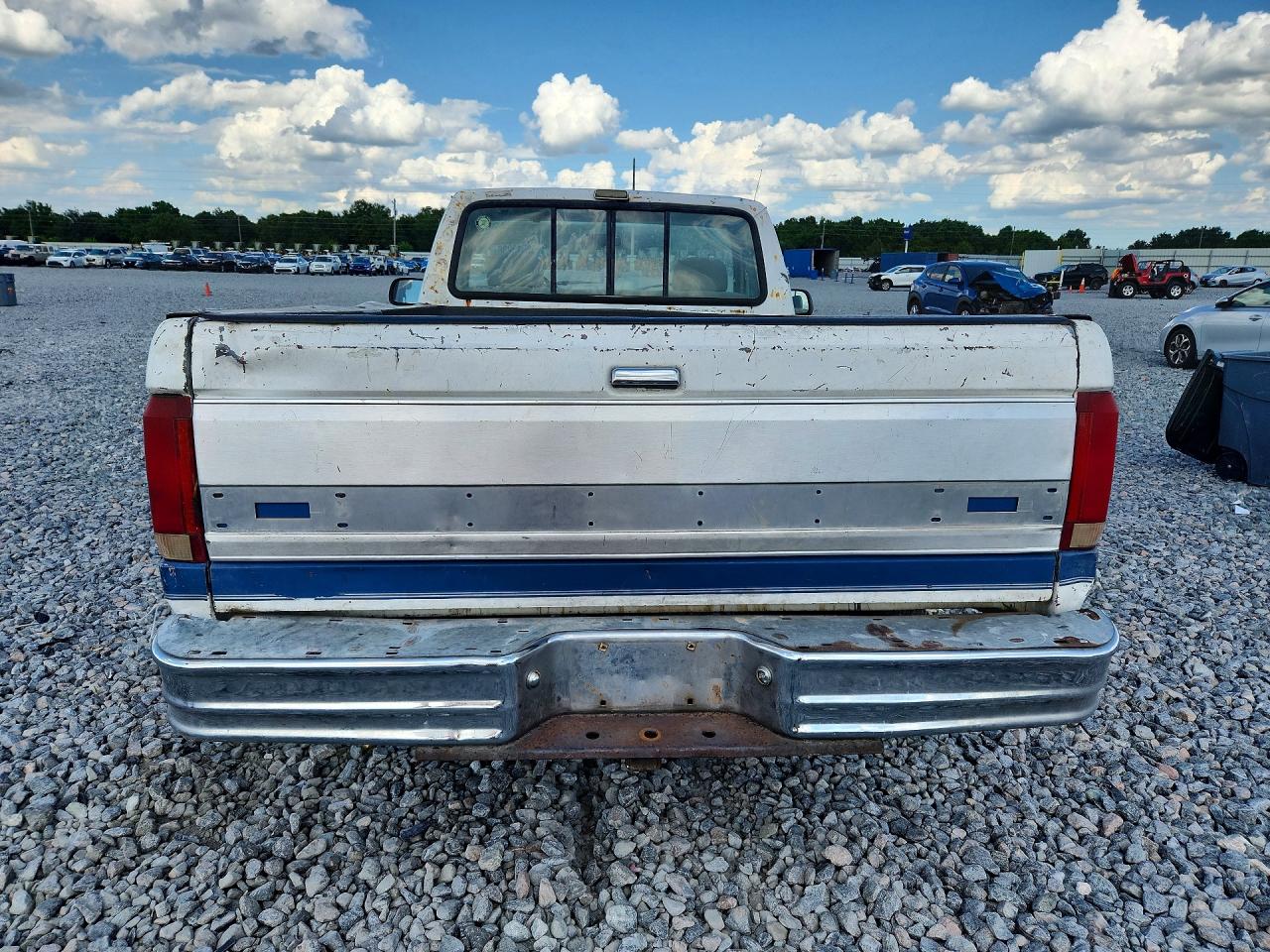 1993 Ford F150 White vin: 2FTEF15N9PCA64829