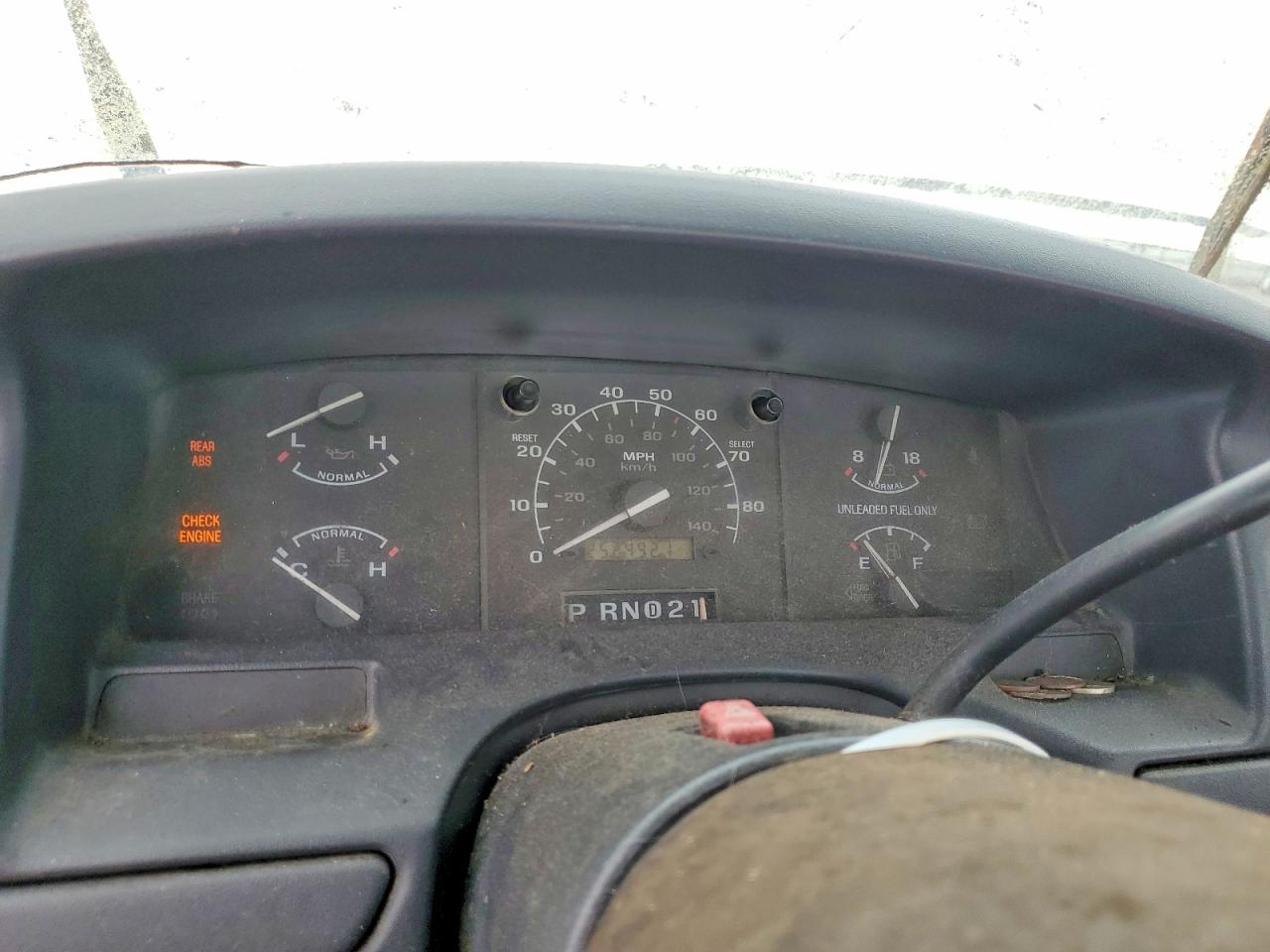 1992 Ford F150 White vin: 2FTEF15Y4NCA59979