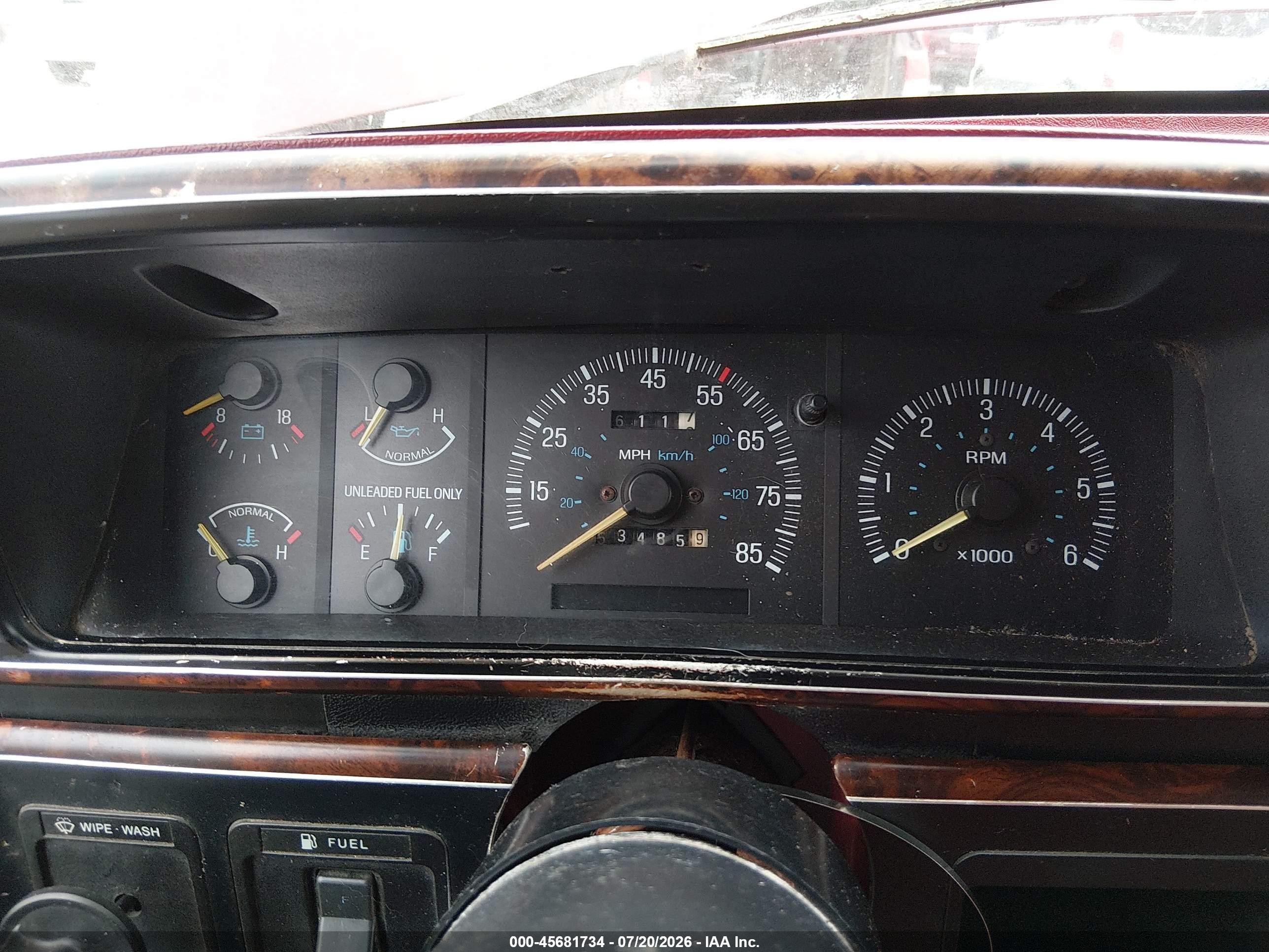 1988 Ford F250   Red vin: 2FTFF25N1JCB02586