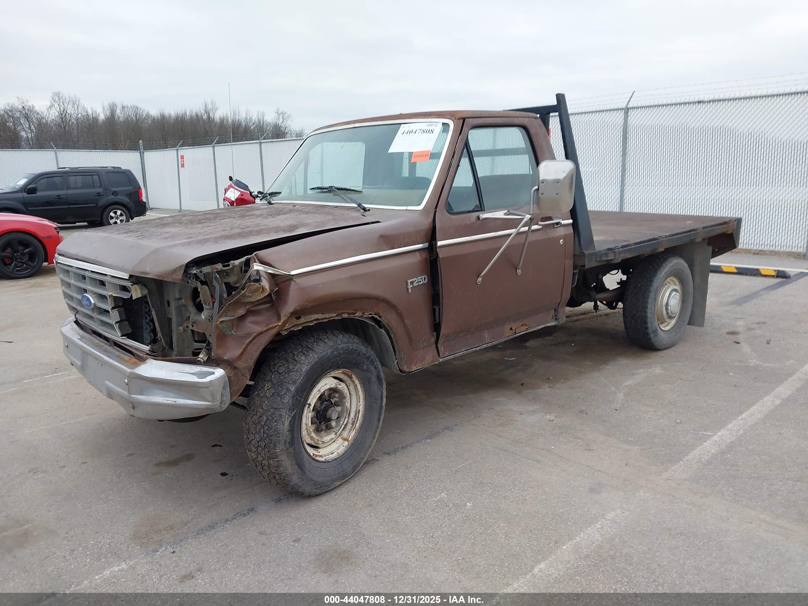 1983 Ford F250   Brown vin: 2FTHF2514DCA94428