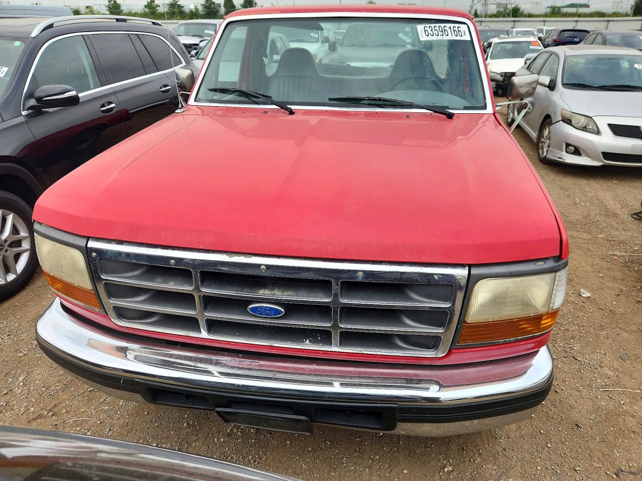 1995 Ford F250 Red vin: 2FTHF25F1SCA57619