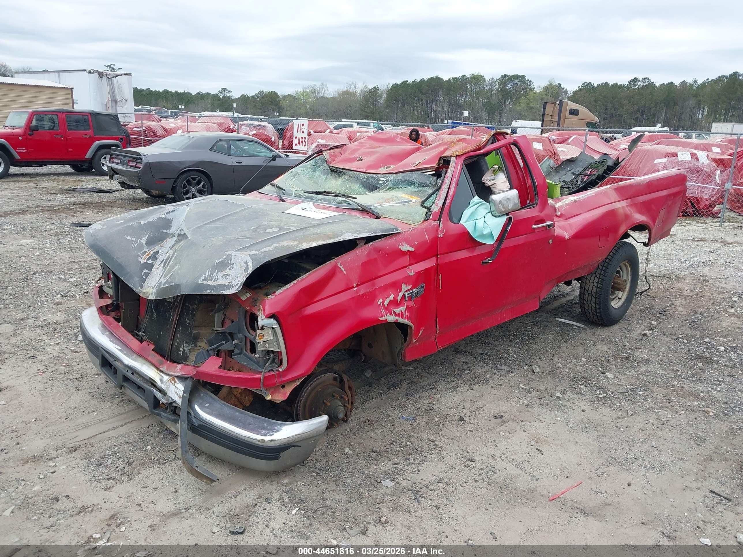 1996 Ford F250   Red vin: 2FTHF25H9TCA60920