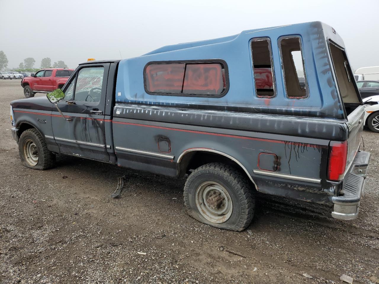 1993 Ford F250 Black vin: 2FTHF25M4PCA65655