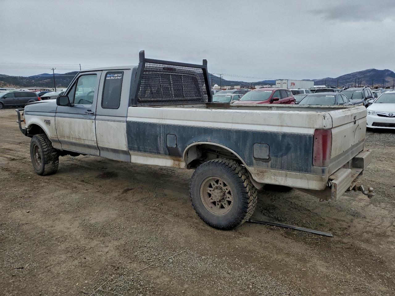 1993 Ford F250 Двухцветный vin: 2FTHF26C4PCB25696