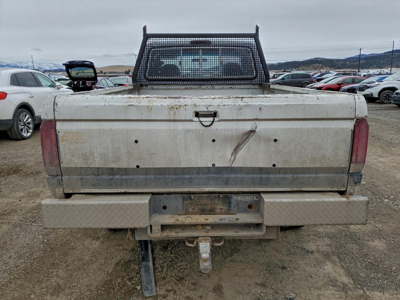 1993 Ford F250 Двухцветный vin: 2FTHF26C4PCB25696