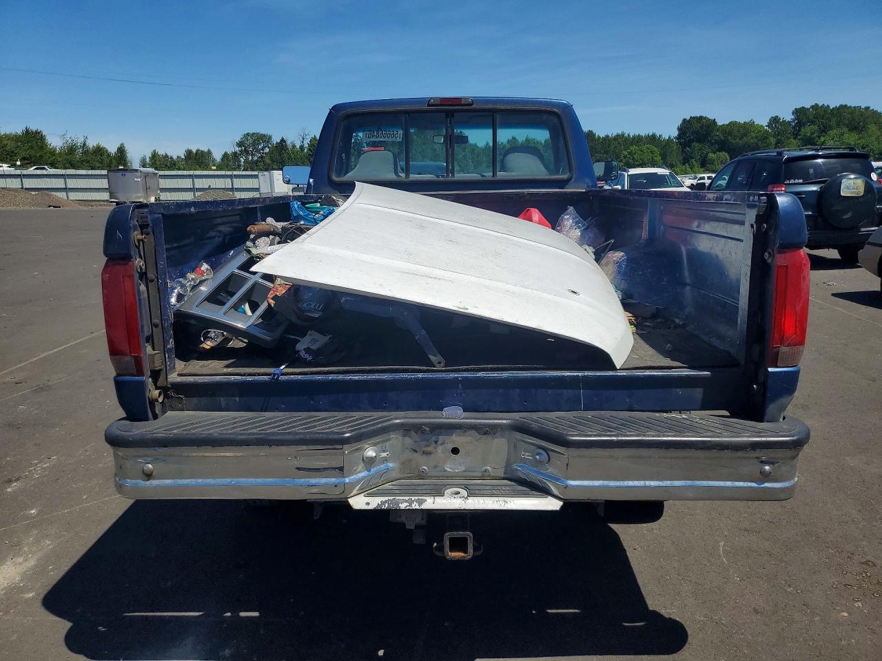 1995 Ford F250 Blue vin: 2FTHF26F3SCA00577