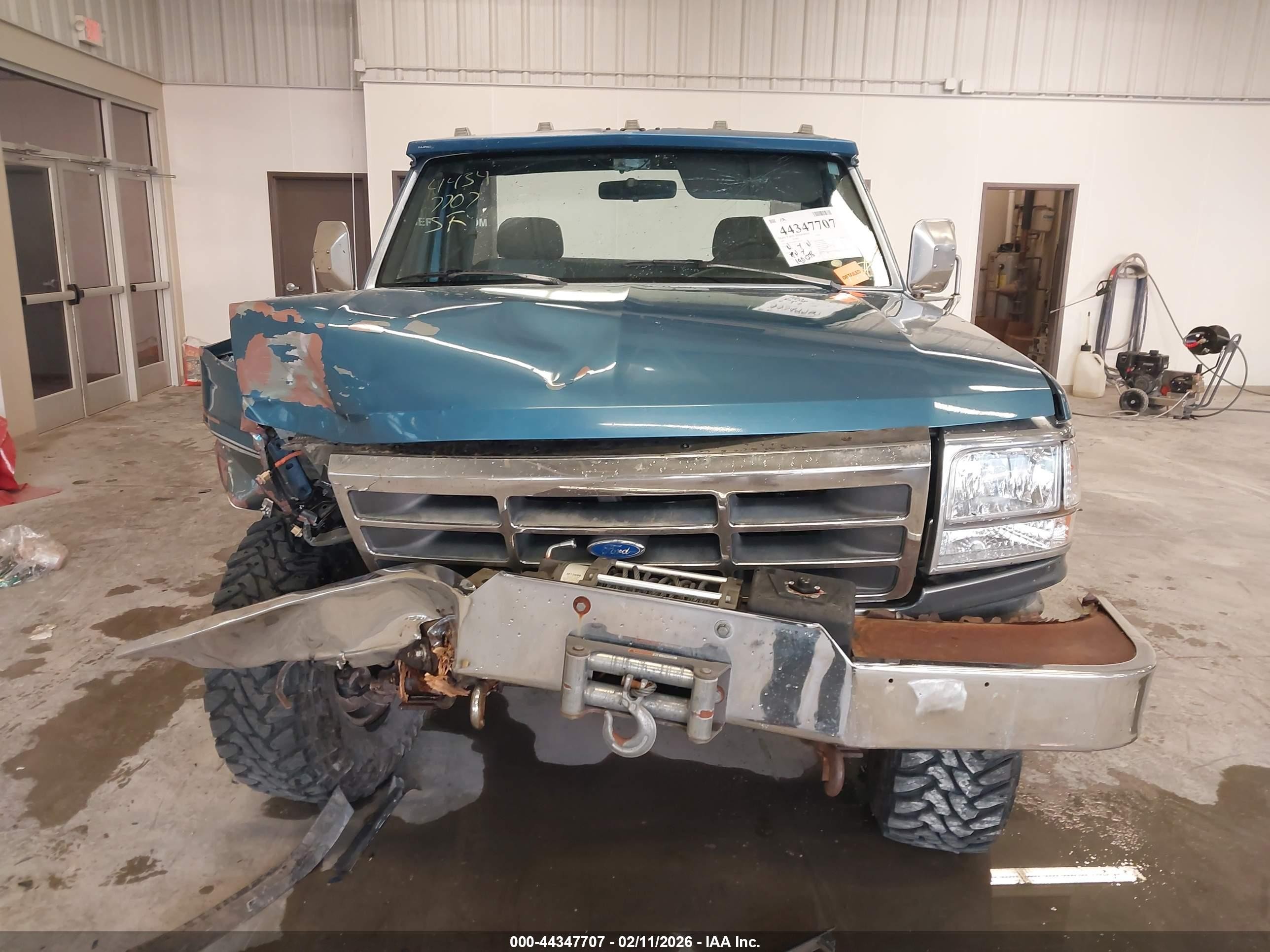 1993 Ford F250   Синий vin: 2FTHF26G0PCA76550