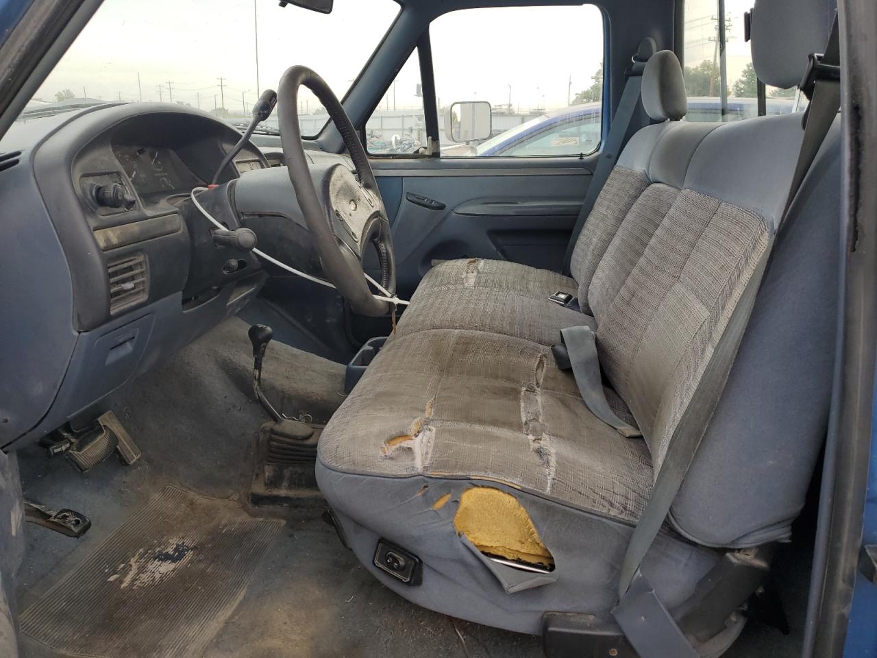 1993 Ford F250 Blue vin: 2FTHF26G0PCB30669