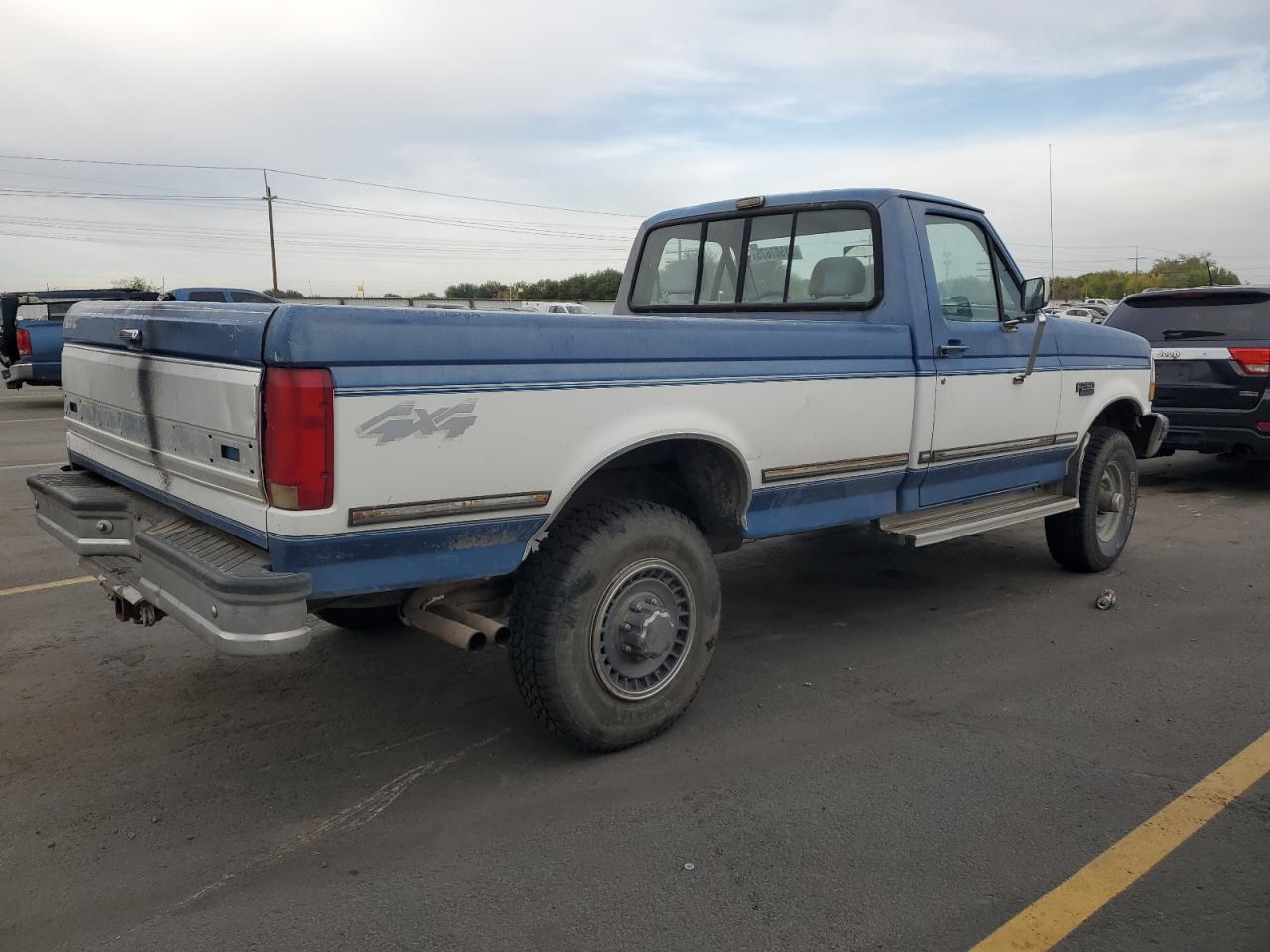 1993 Ford F250 Blue vin: 2FTHF26G0PCB30669