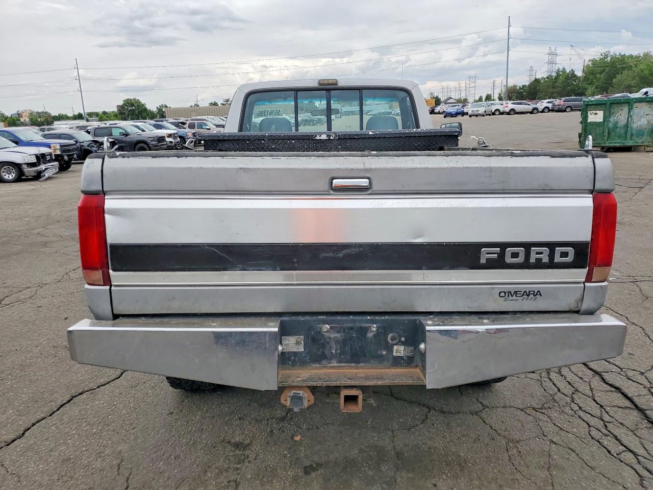 1993 Ford F250 Gray vin: 2FTHF26G7PCA10173