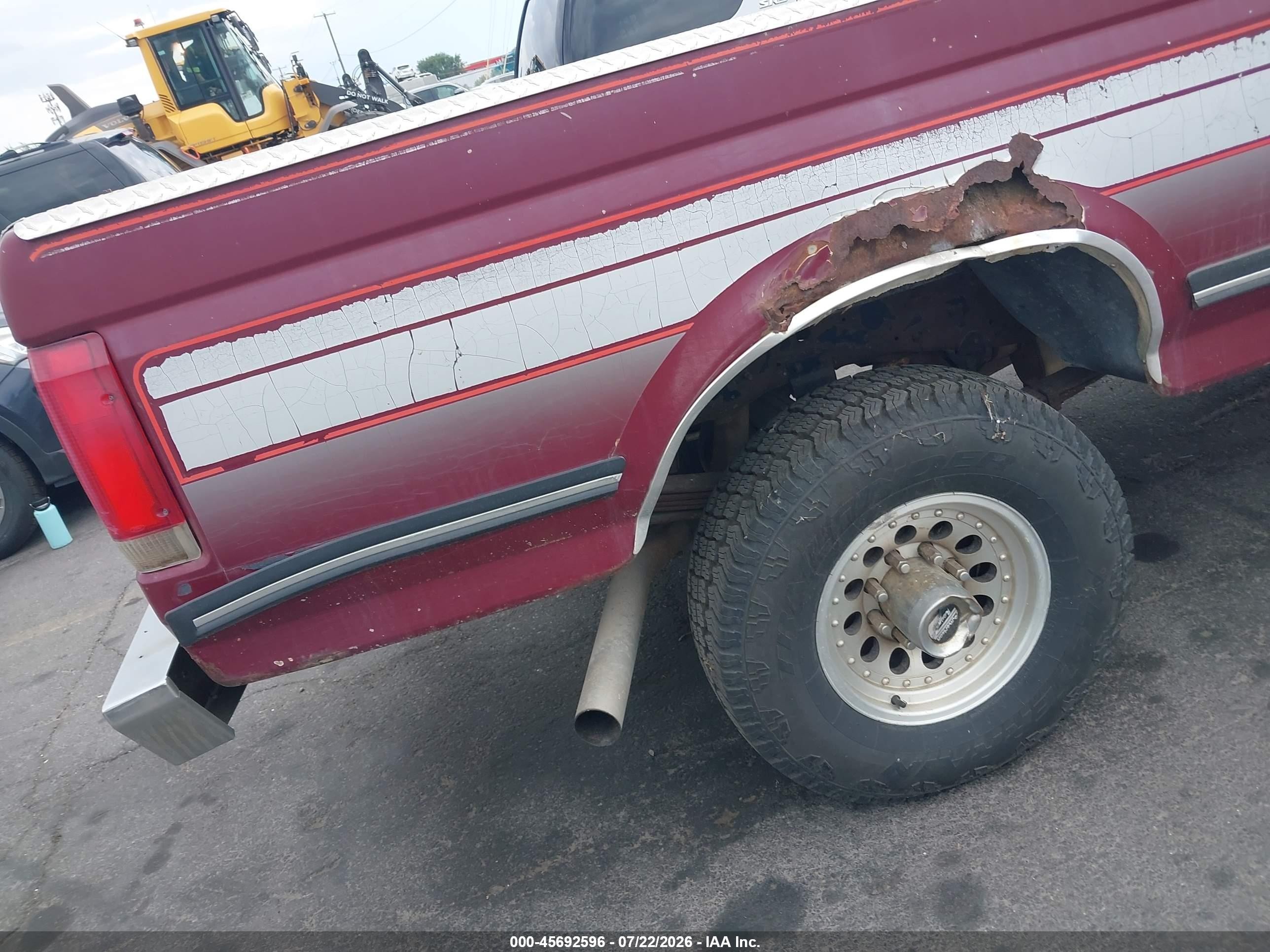 1990 Ford F250   Красный vin: 2FTHF26G8LCA55164