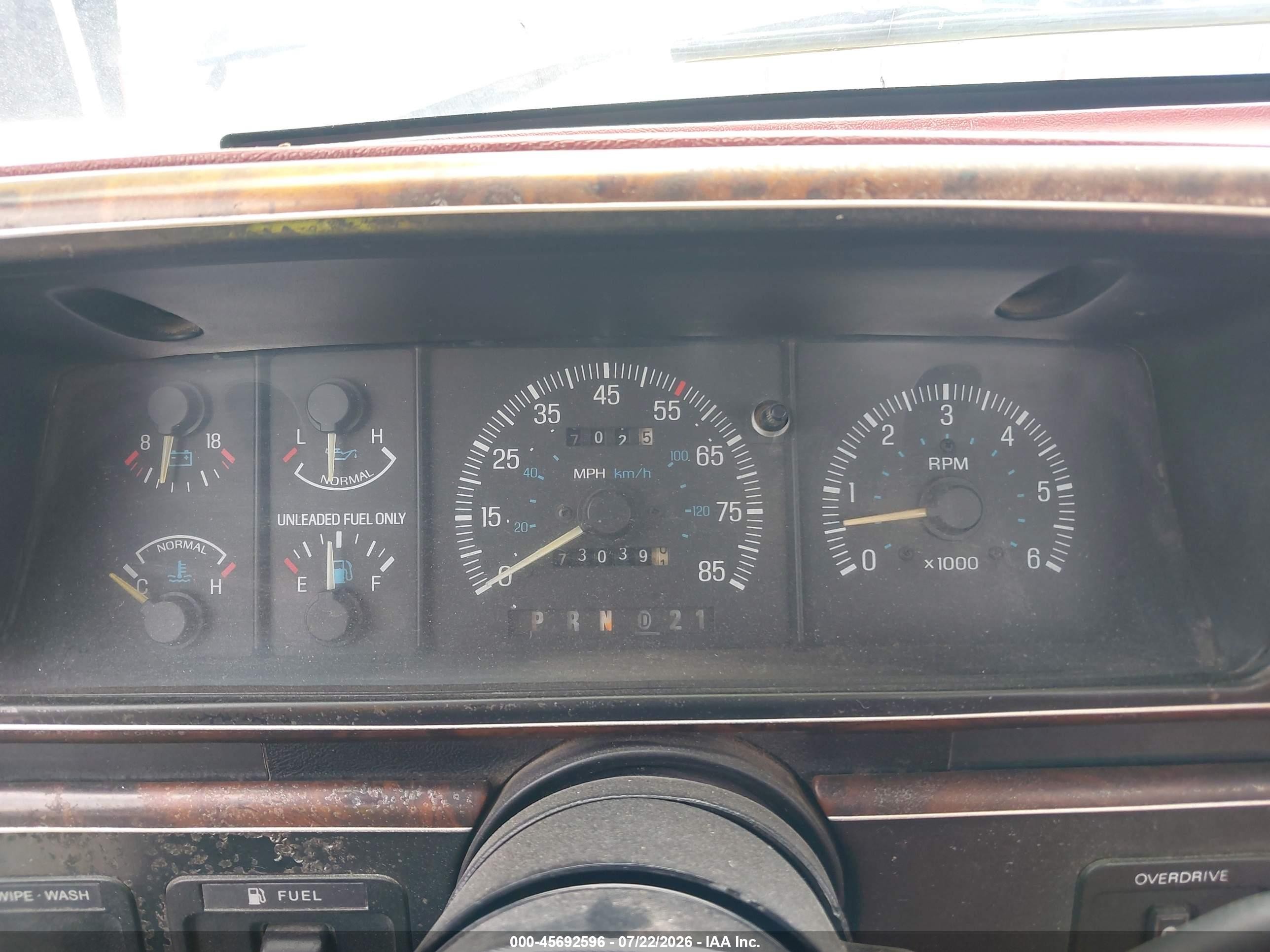 1990 Ford F250   Красный vin: 2FTHF26G8LCA55164