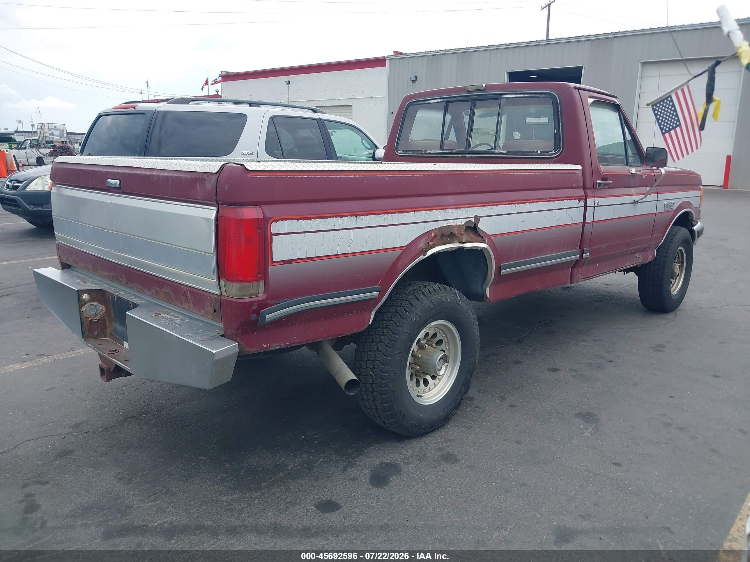 1990 Ford F250   Красный vin: 2FTHF26G8LCA55164