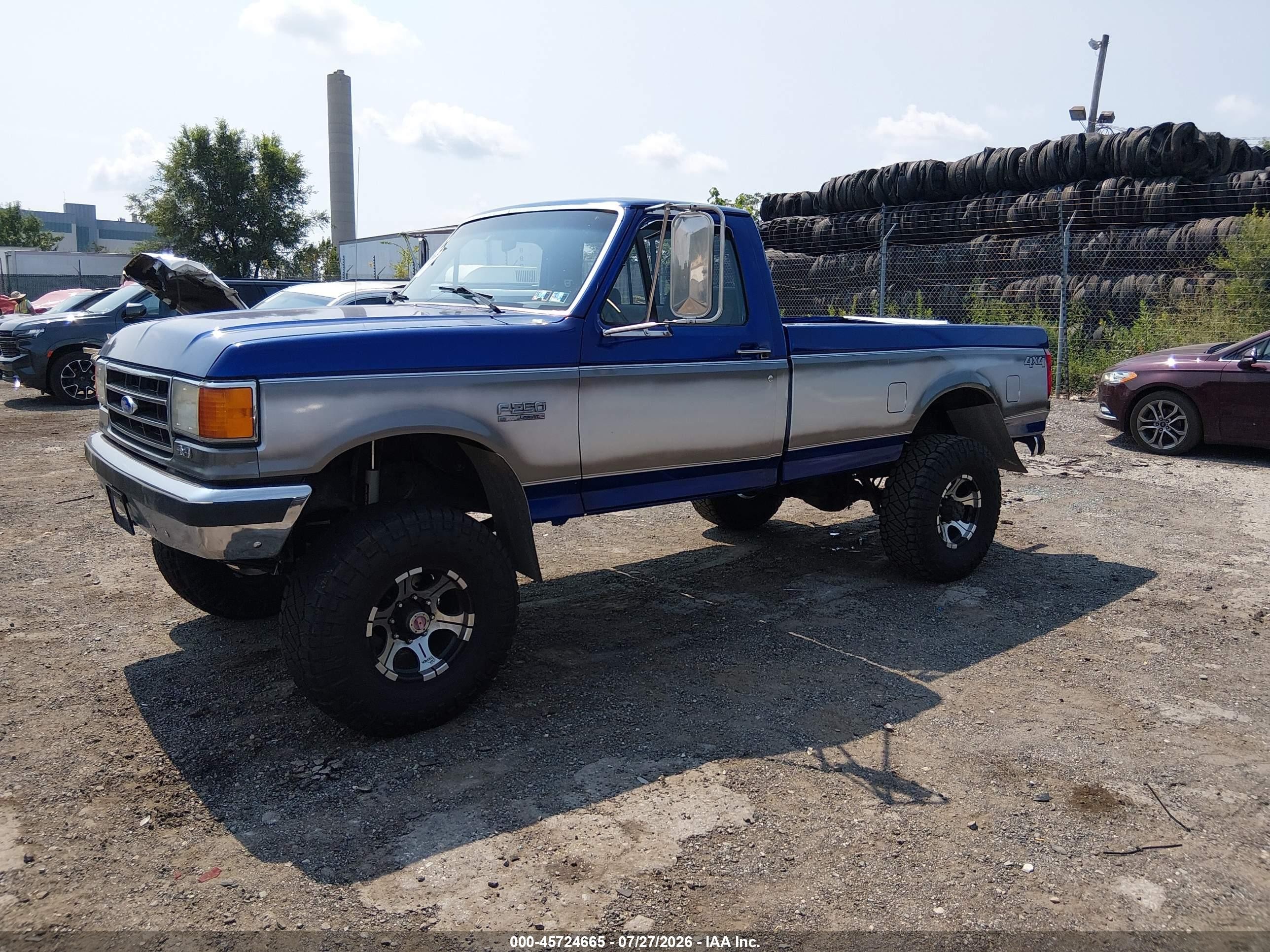 1990 Ford F250   Dark Blue vin: 2FTHF26GXLCA46532