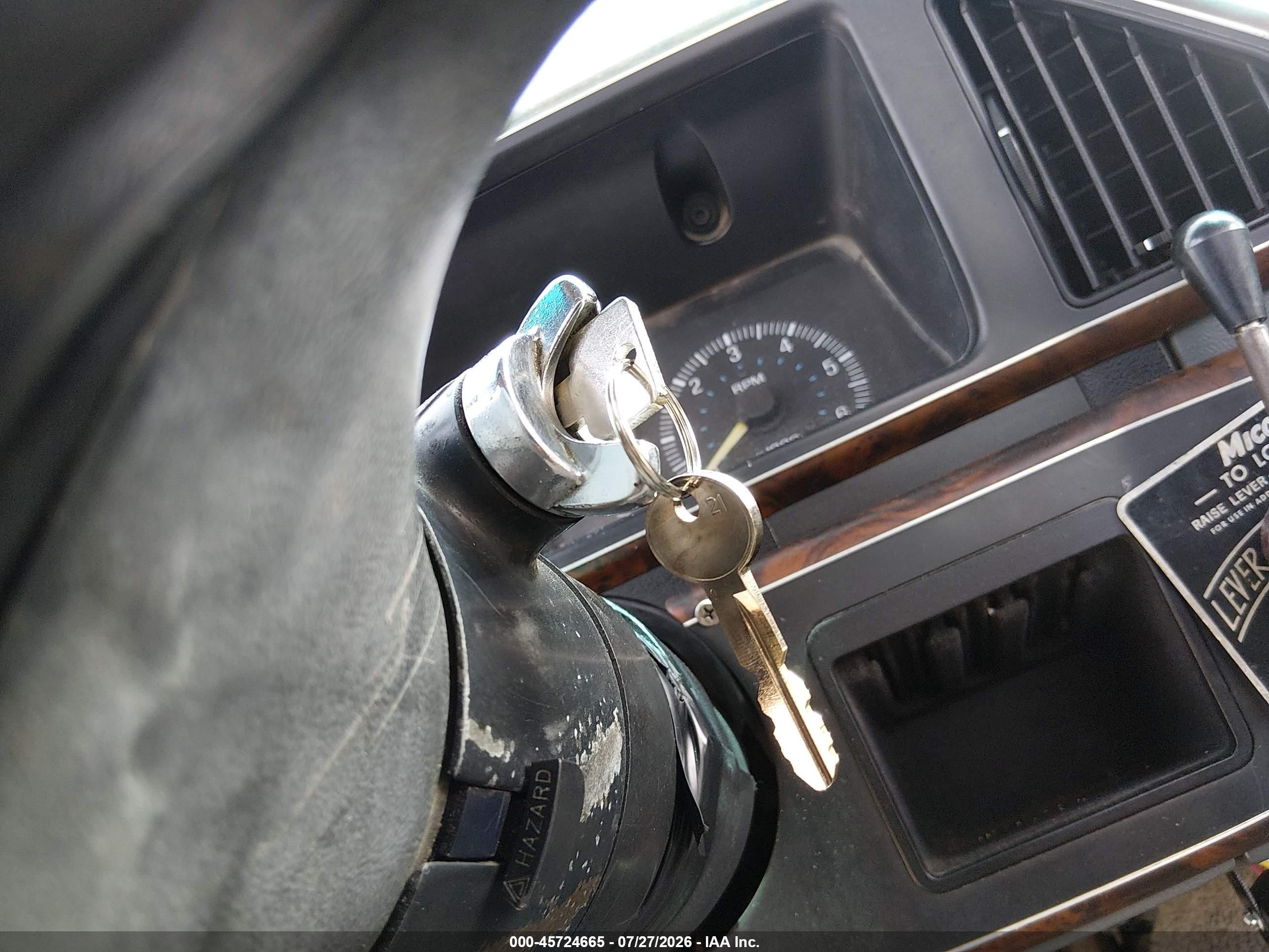 1990 Ford F250   Dark Blue vin: 2FTHF26GXLCA46532