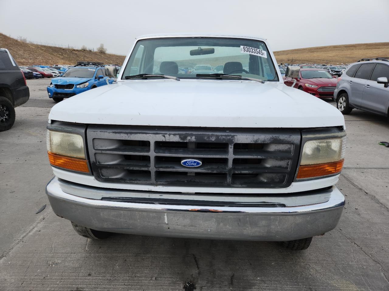 1993 Ford F250 Two Tone vin: 2FTHF26GXPCA39702