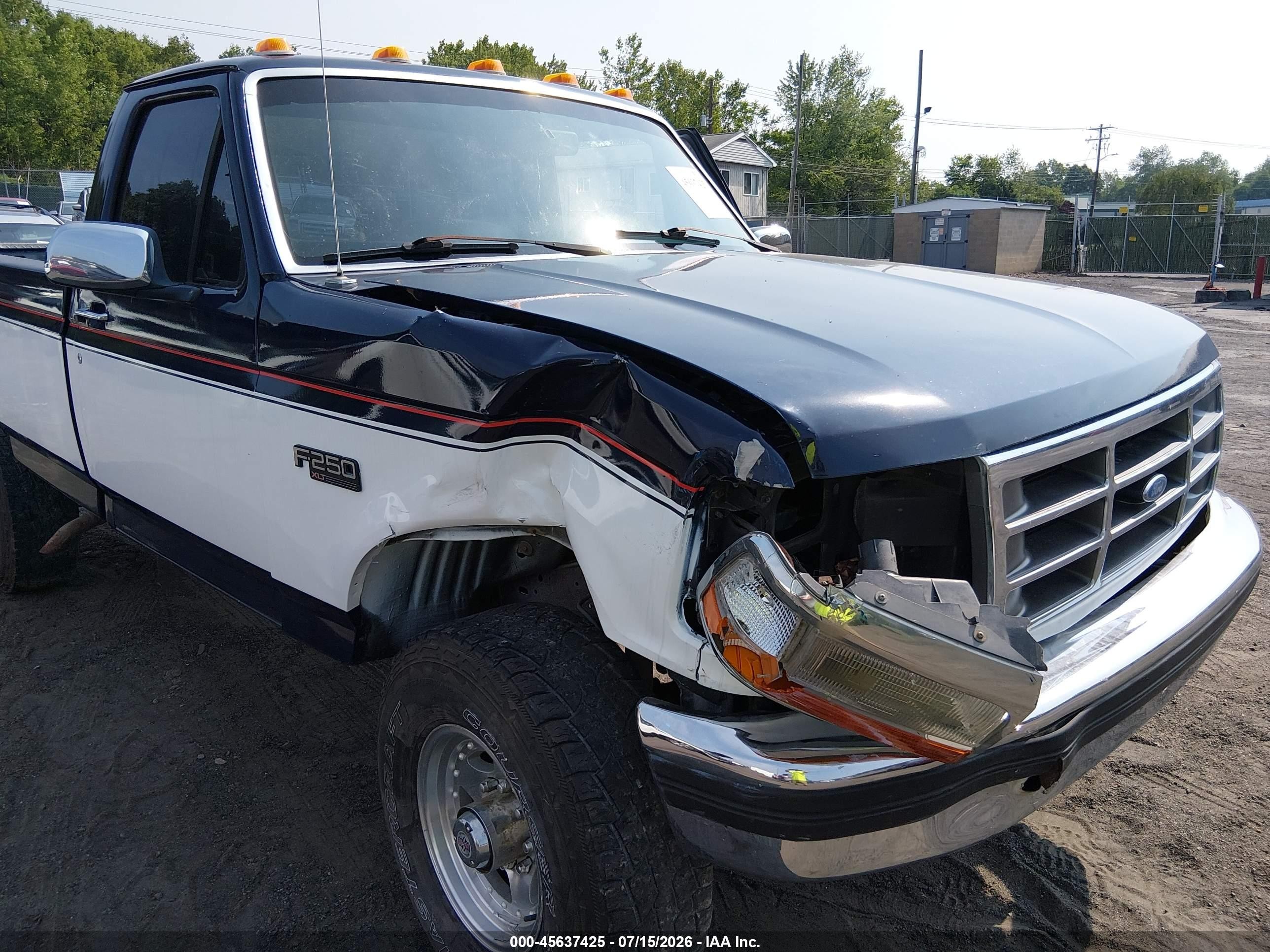 1995 Ford F250   Blue vin: 2FTHF26H3SCA71506