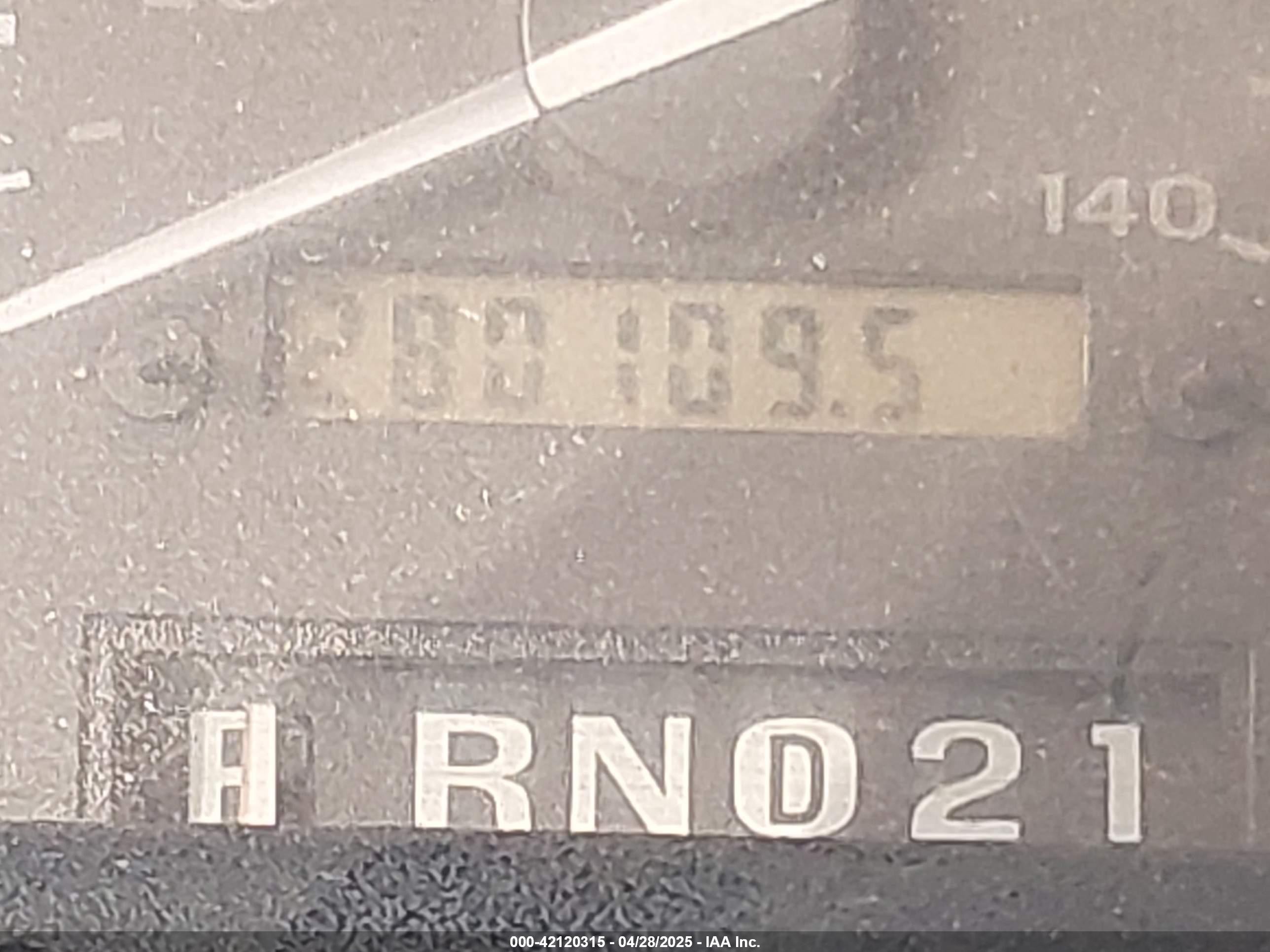 1993 Ford F250   White vin: 2FTHF26M5PCA27608