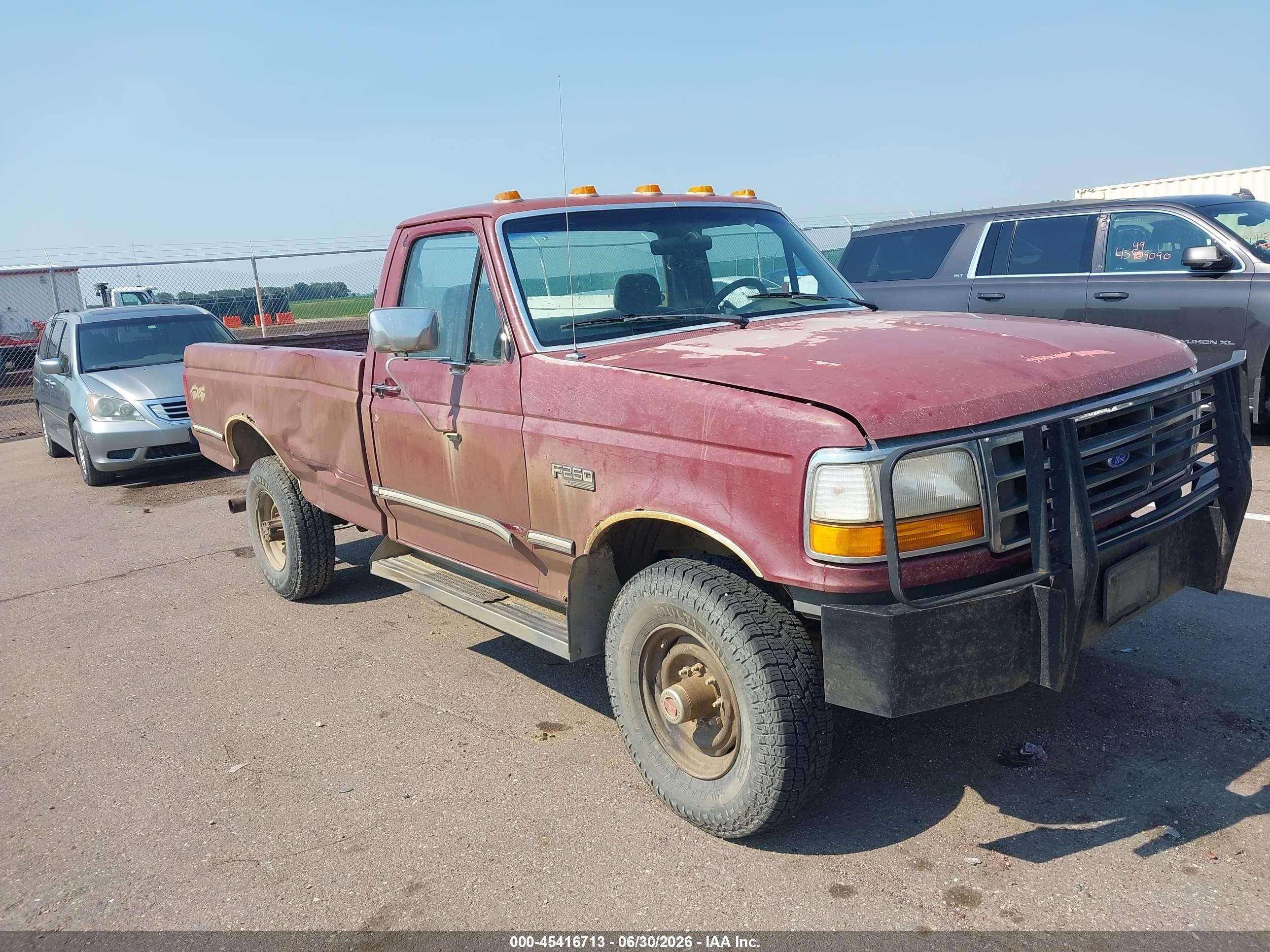 1993 Ford F250   Red vin: 2FTHF26M9PCA57503