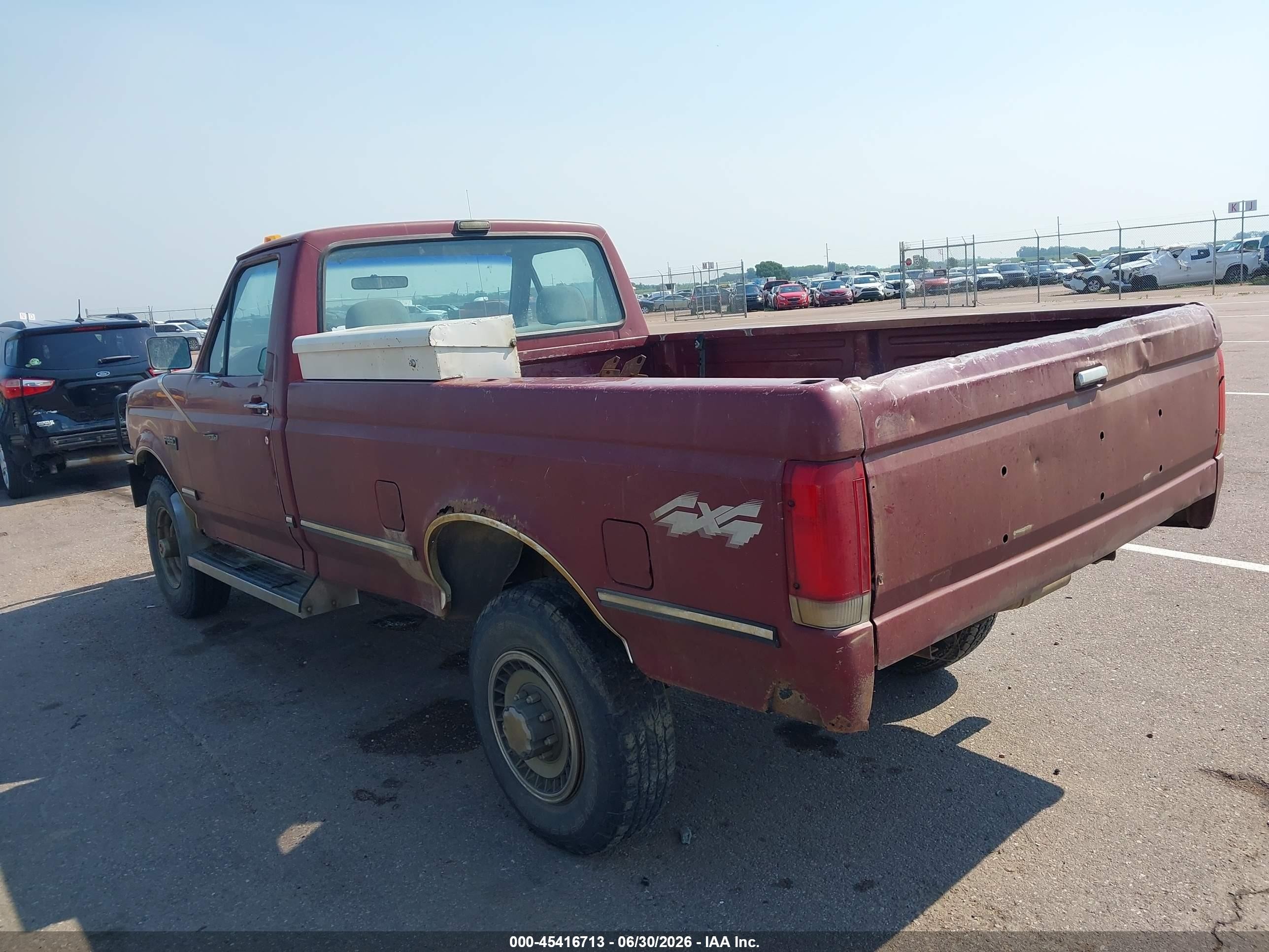 1993 Ford F250   Red vin: 2FTHF26M9PCA57503