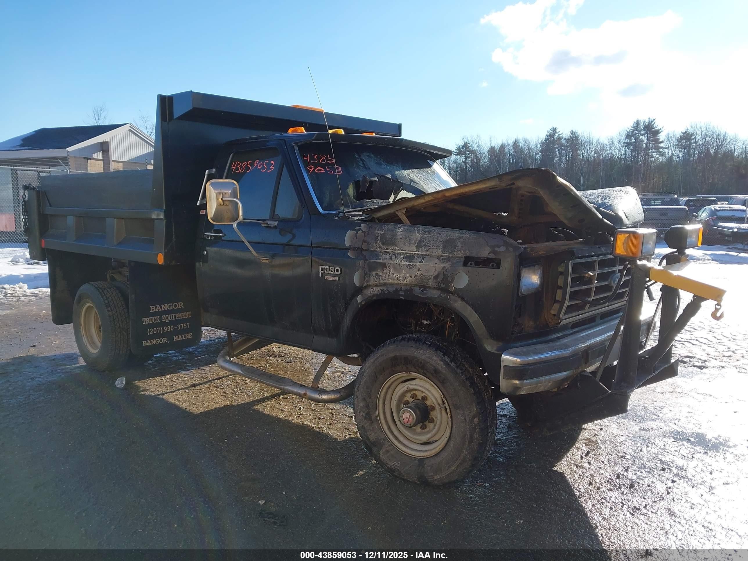 1986 Ford F350   Black vin: 2FTHF36L9GCA24286