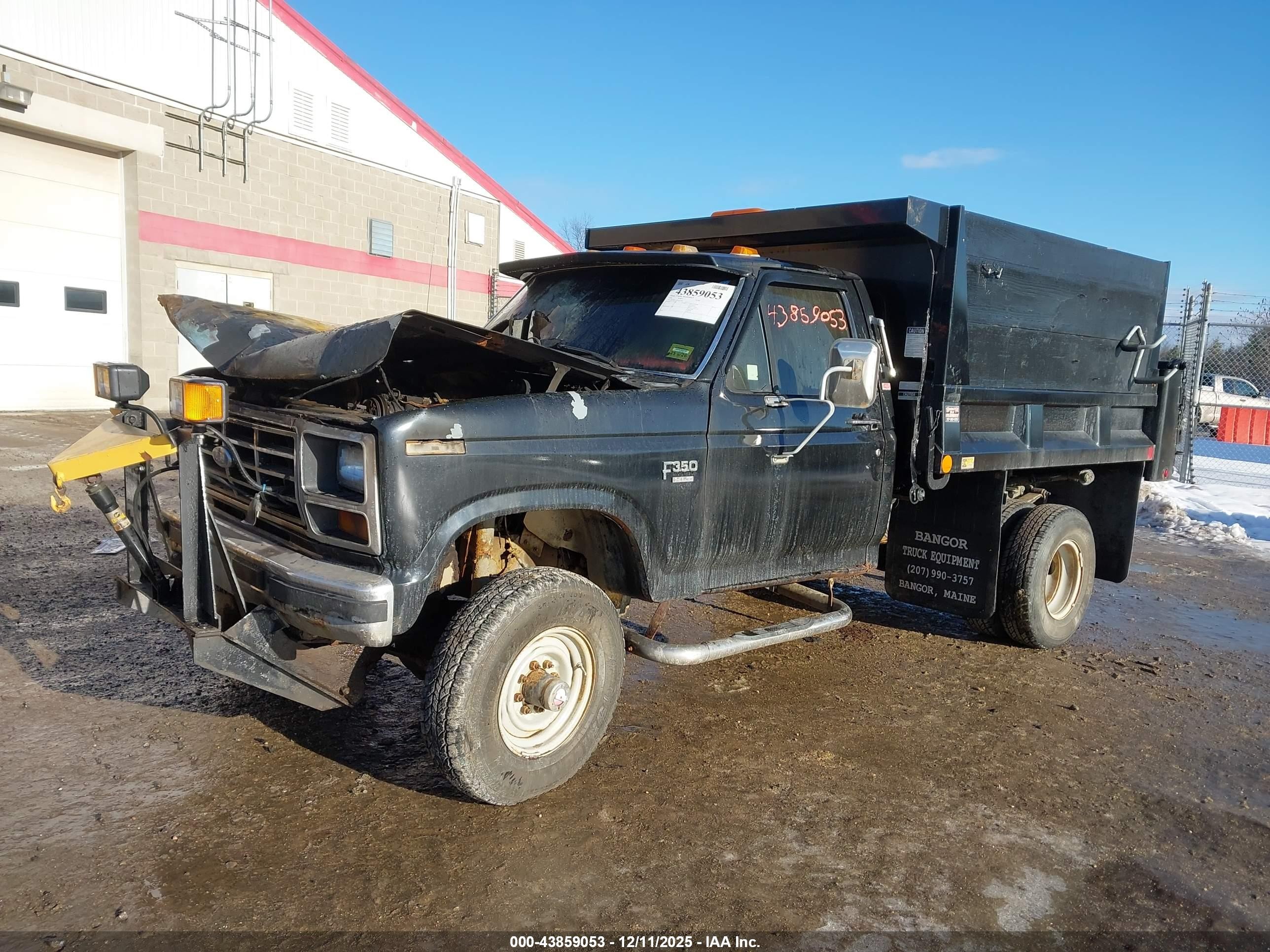 1986 Ford F350   Black vin: 2FTHF36L9GCA24286