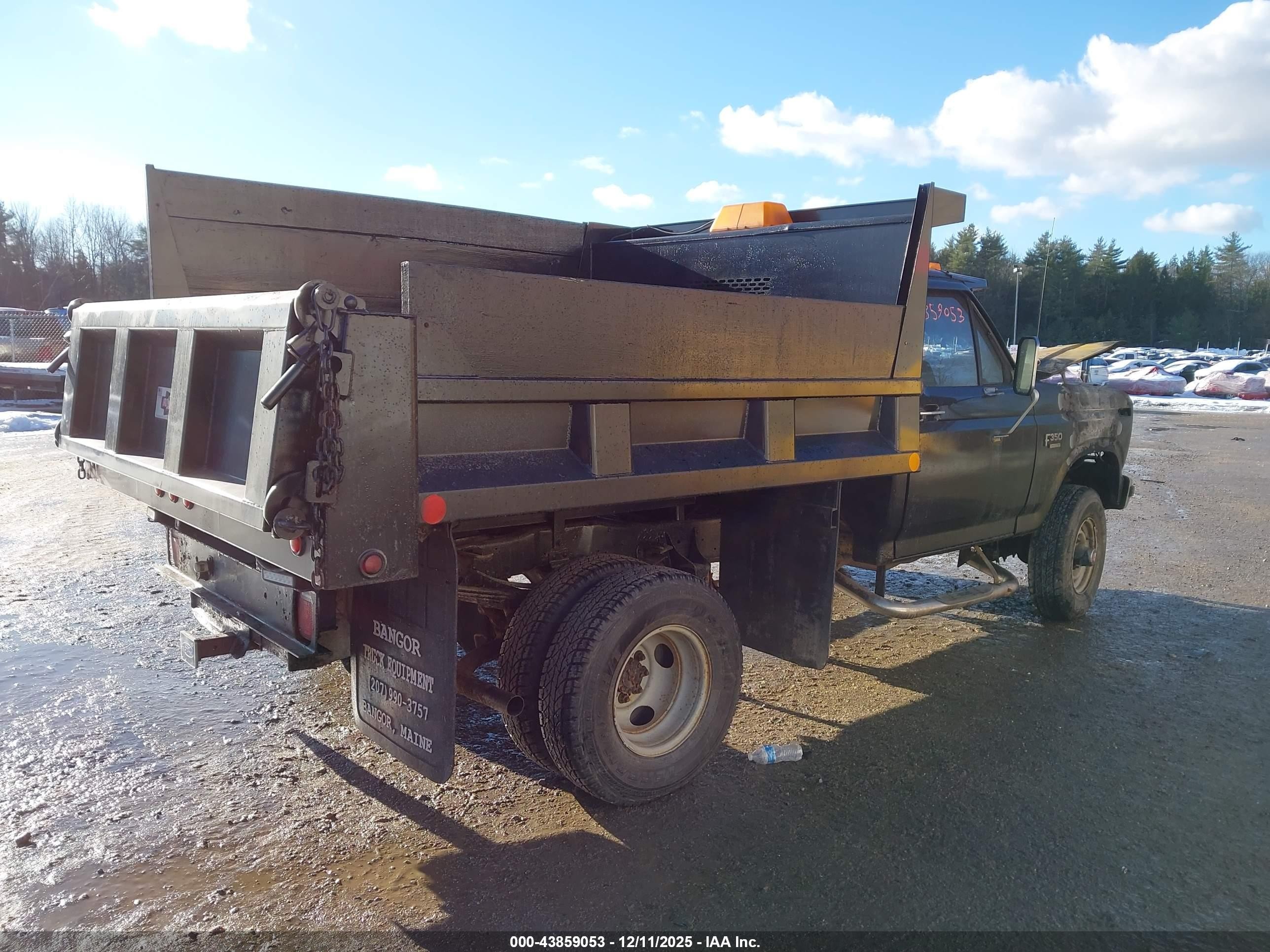 1986 Ford F350   Black vin: 2FTHF36L9GCA24286