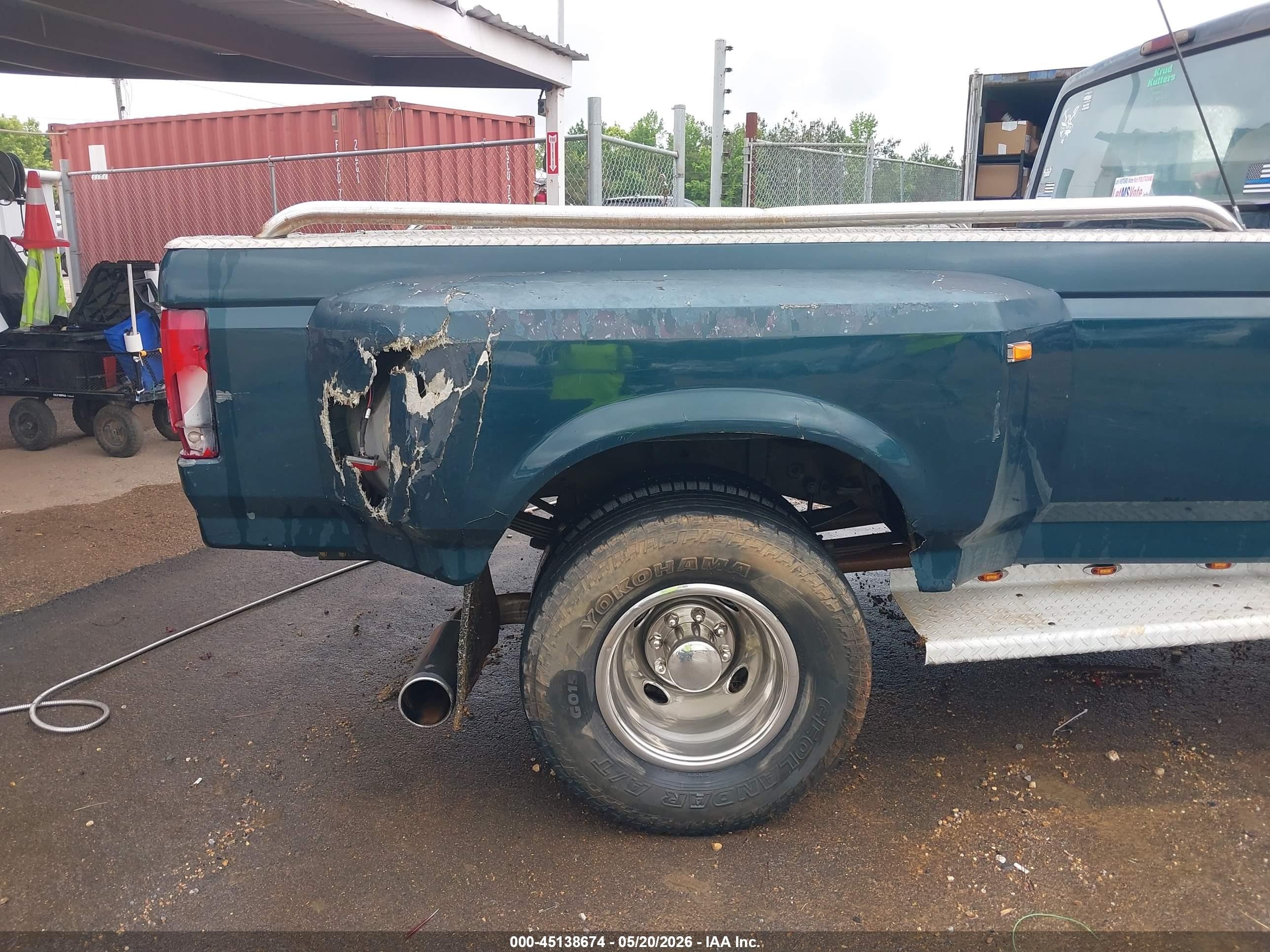 1995 Ford F350   Green vin: 2FTJF35F9SCA52336