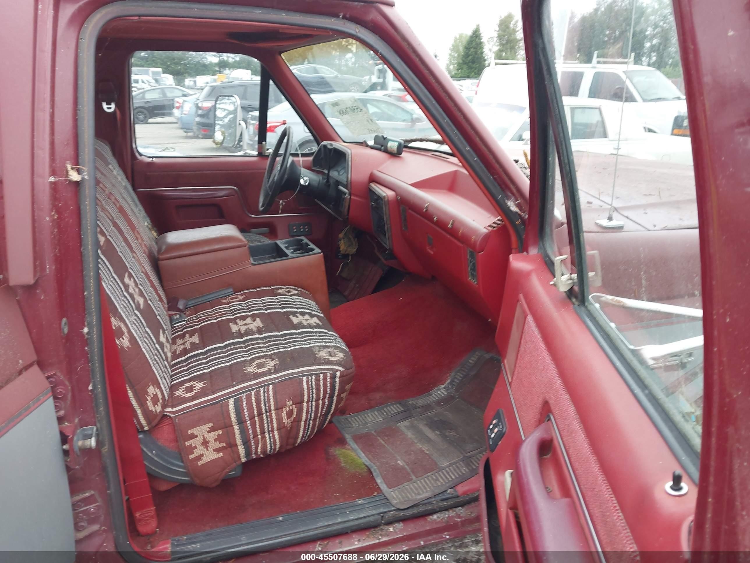 1991 Ford F350   Red vin: 2FTJW35G1MCA44713